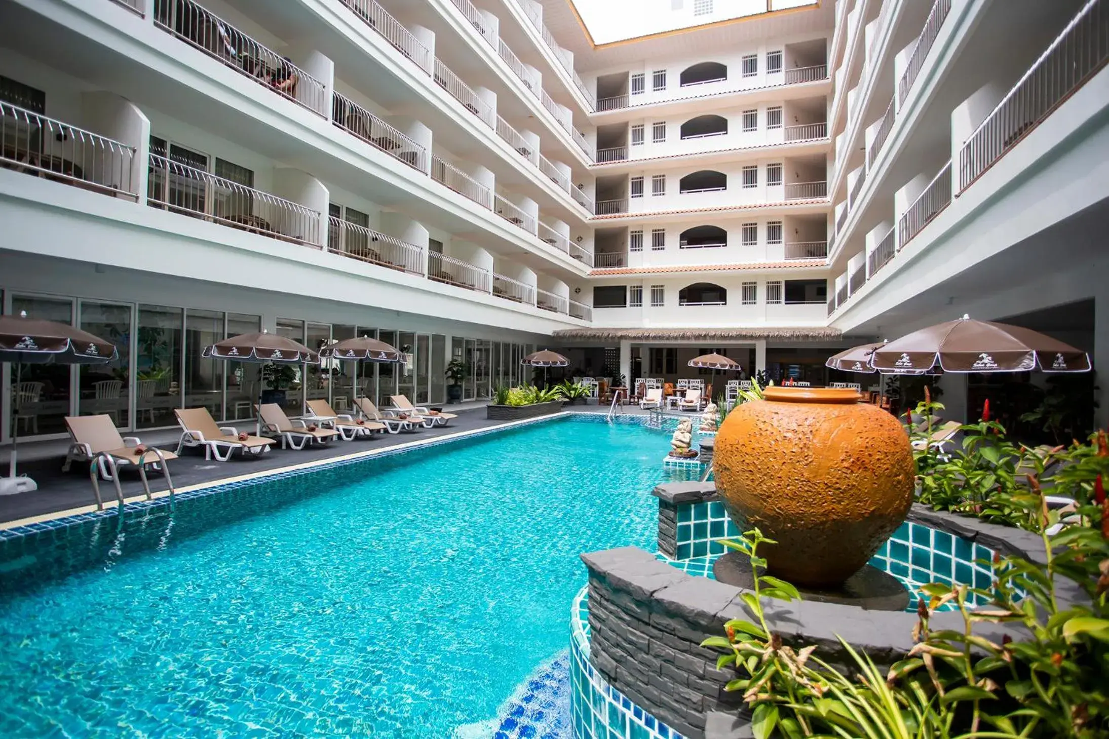 Swimming pool in Sabai Sabana Swimming pool in Sabai Sabana