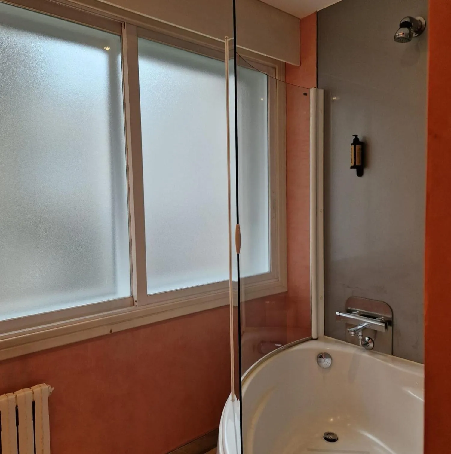 Bathroom in Hotel Maroa Vigo