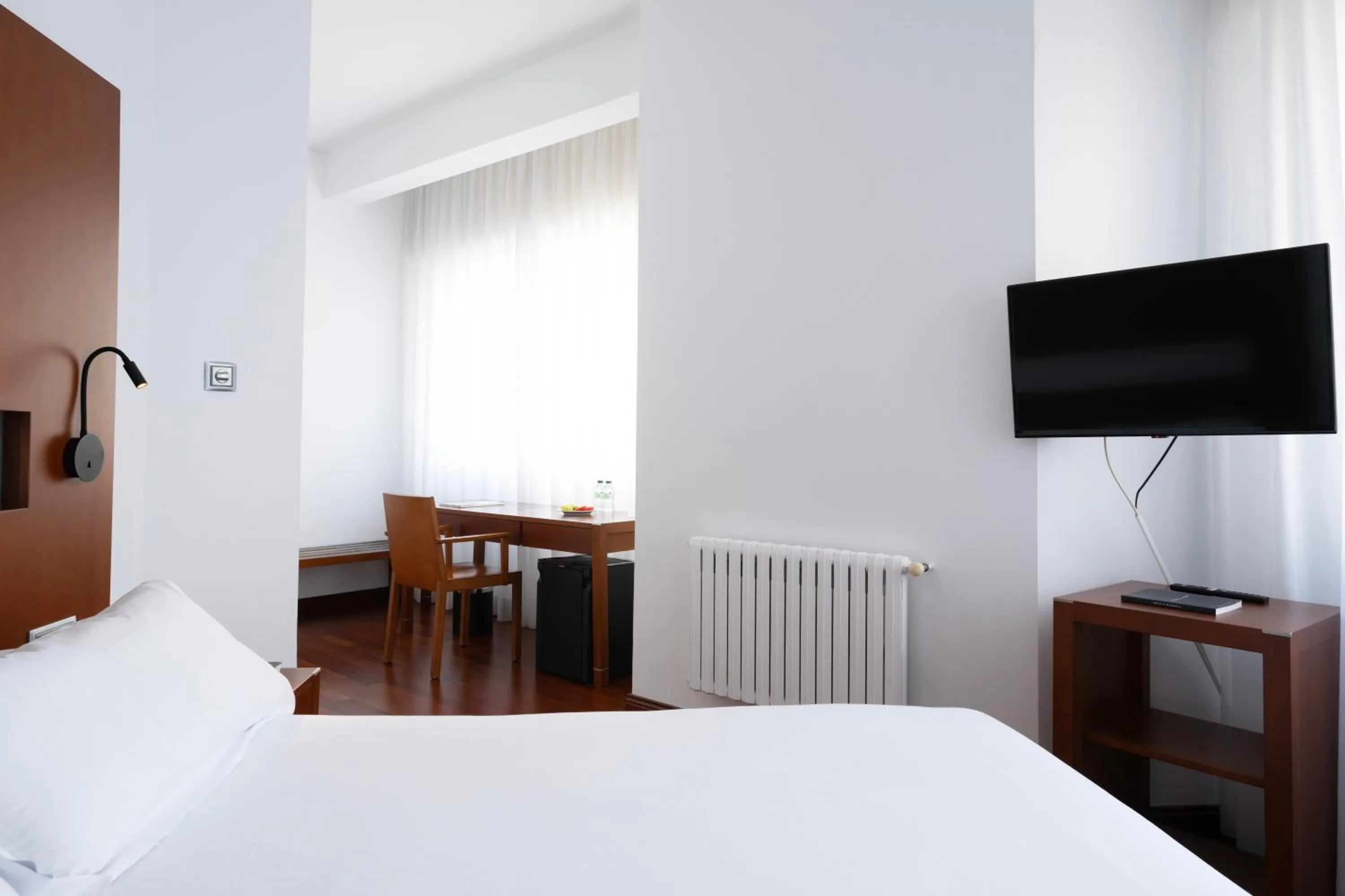 Bed in Hotel Maroa Vigo