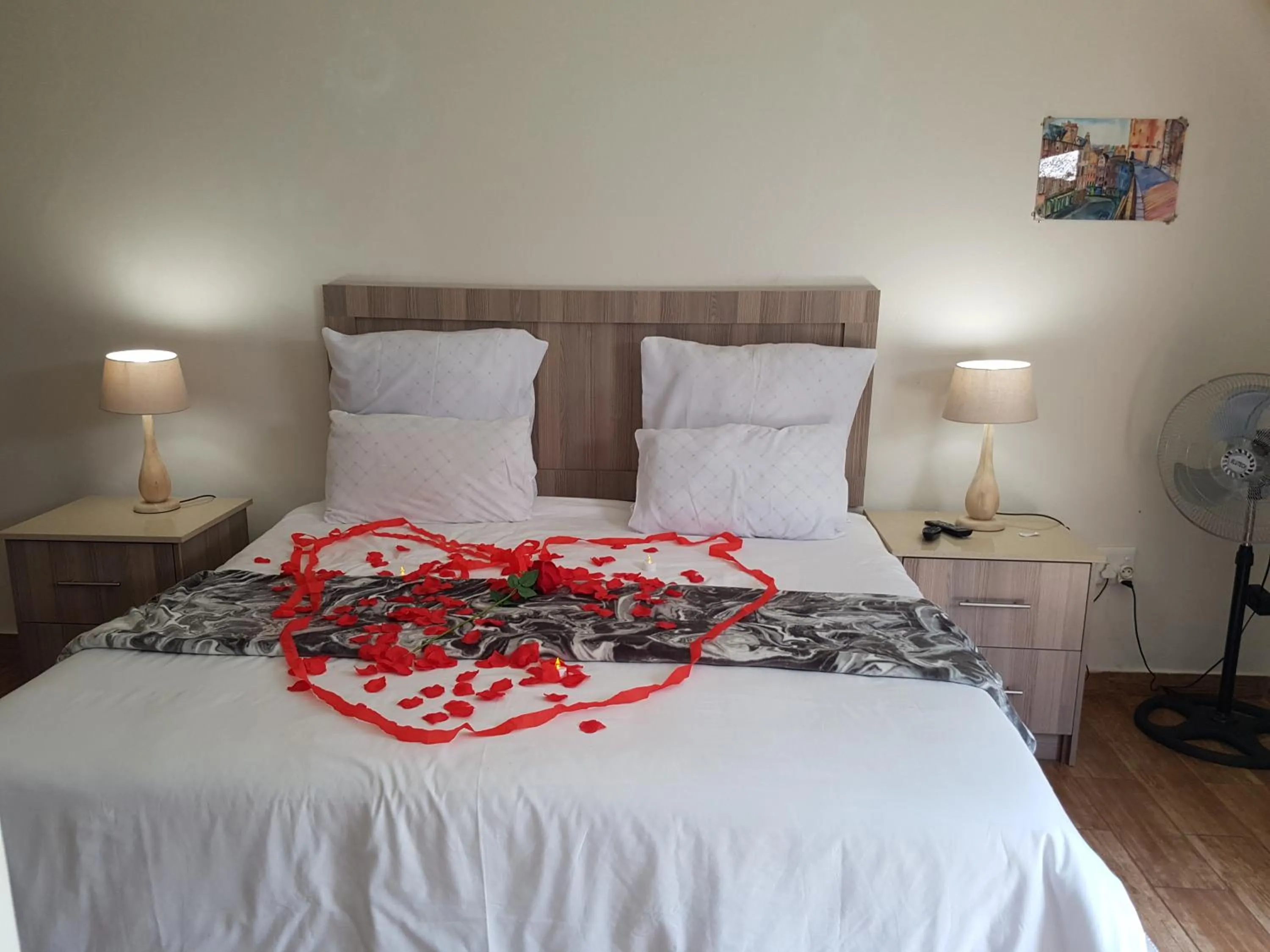 Bed in 50 Galena Affordable Luxury