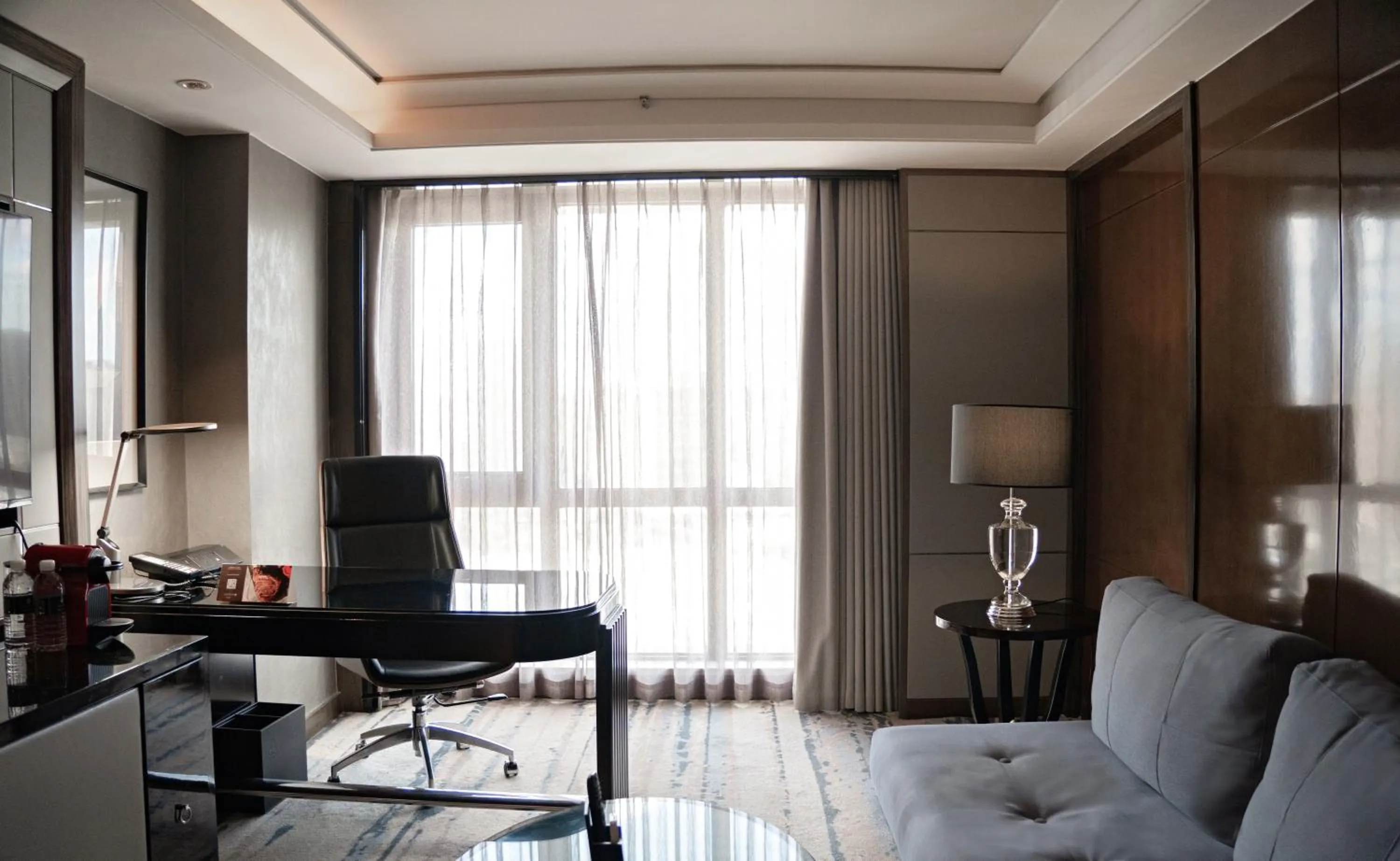 Dining area in Pullman Shanghai Jing'an-Jing'an district, downtown railway station, traffic hub, easy to travel Shanghai