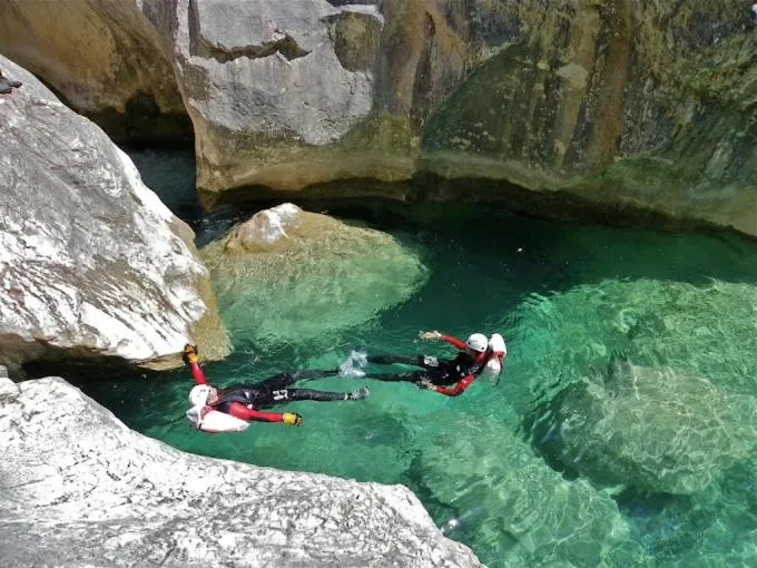 Canoeing in Hôtel Terminus