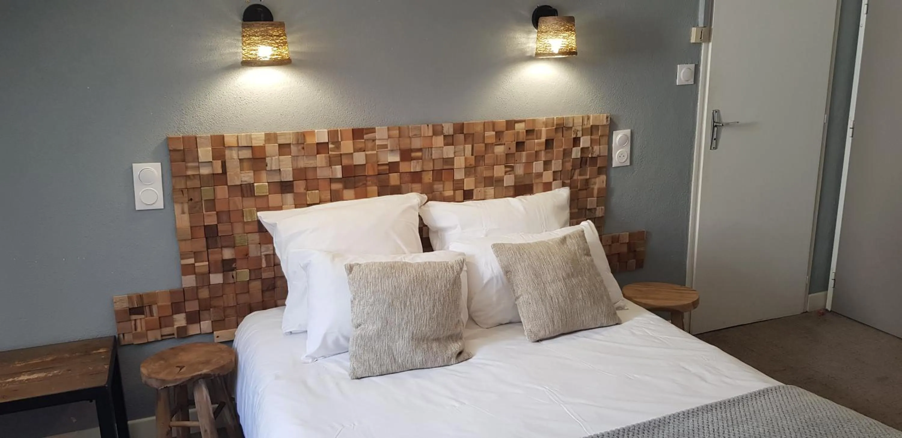 Bed in Hôtel Terminus