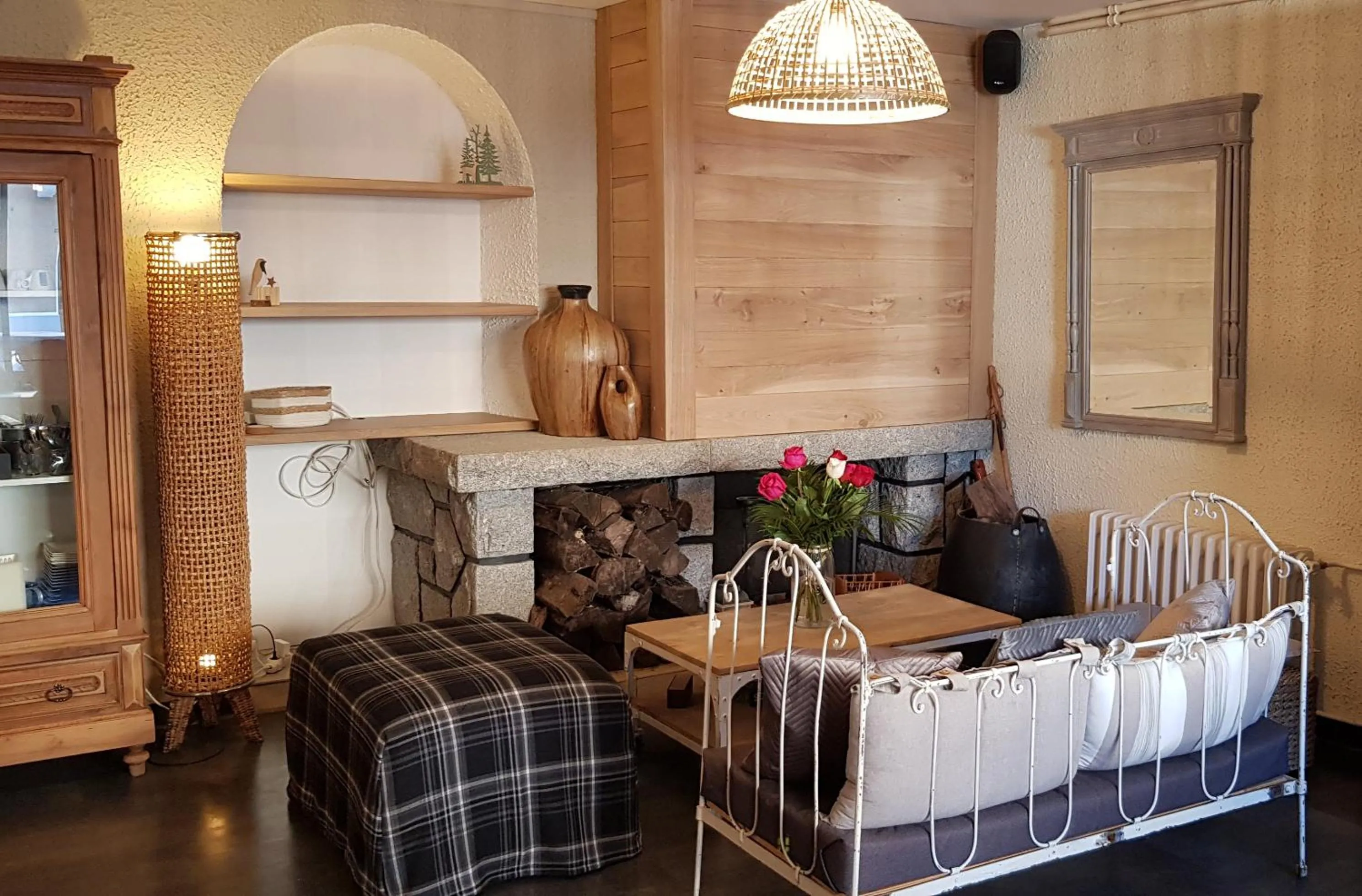 Restaurant/places to eat in Hôtel Terminus