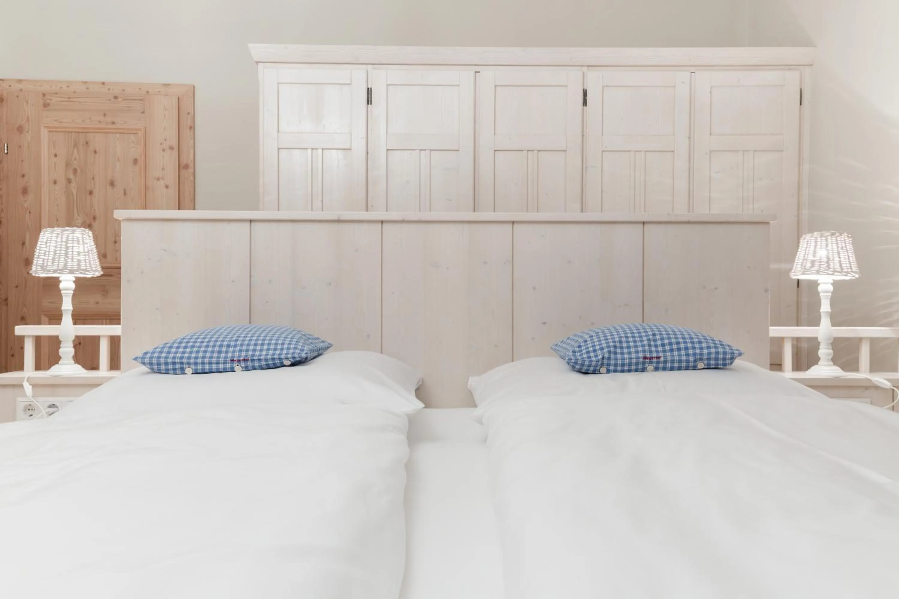 Photo of the whole room, Bed in Gasthof Weyerhof