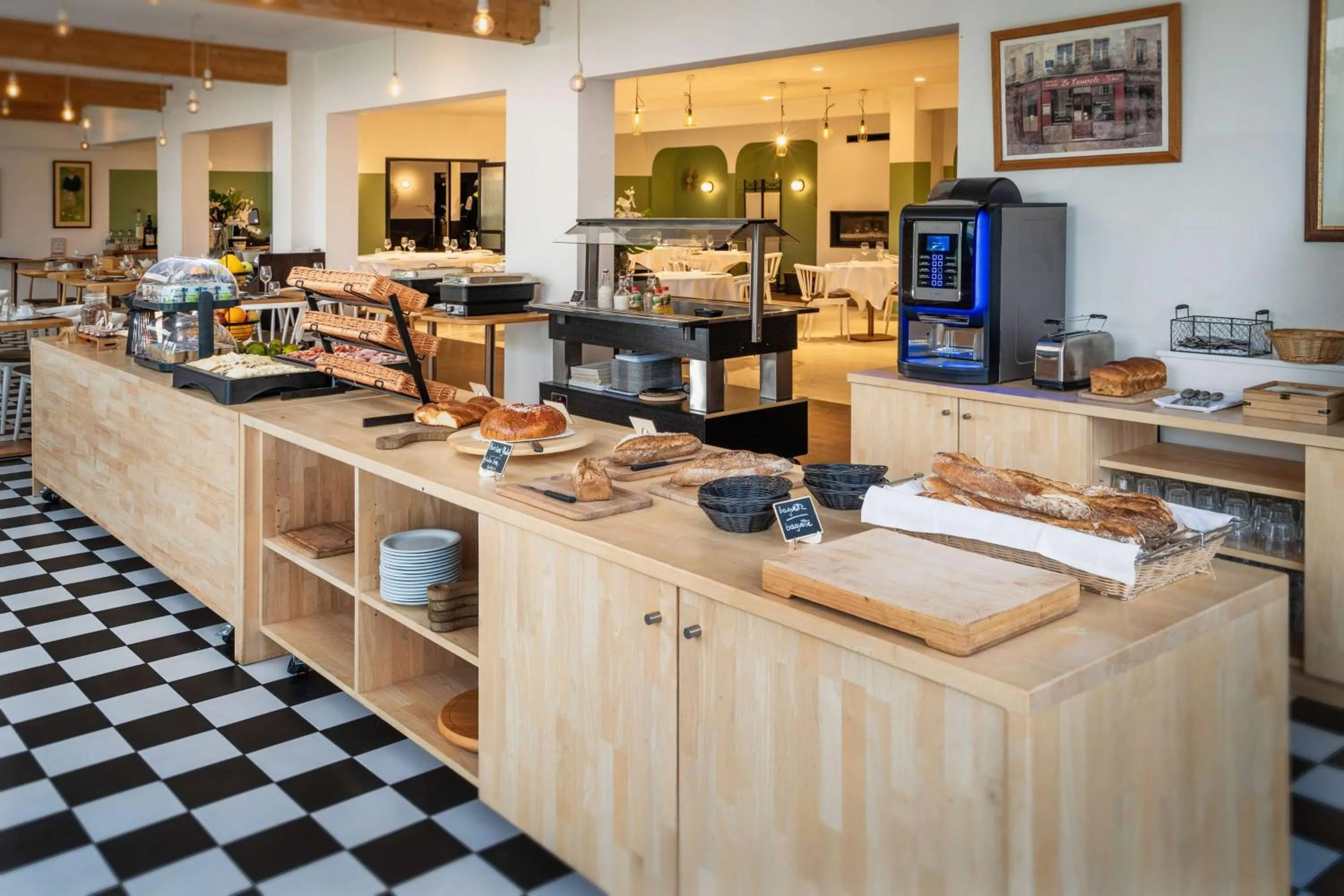 Breakfast in Domaine de Charmeil