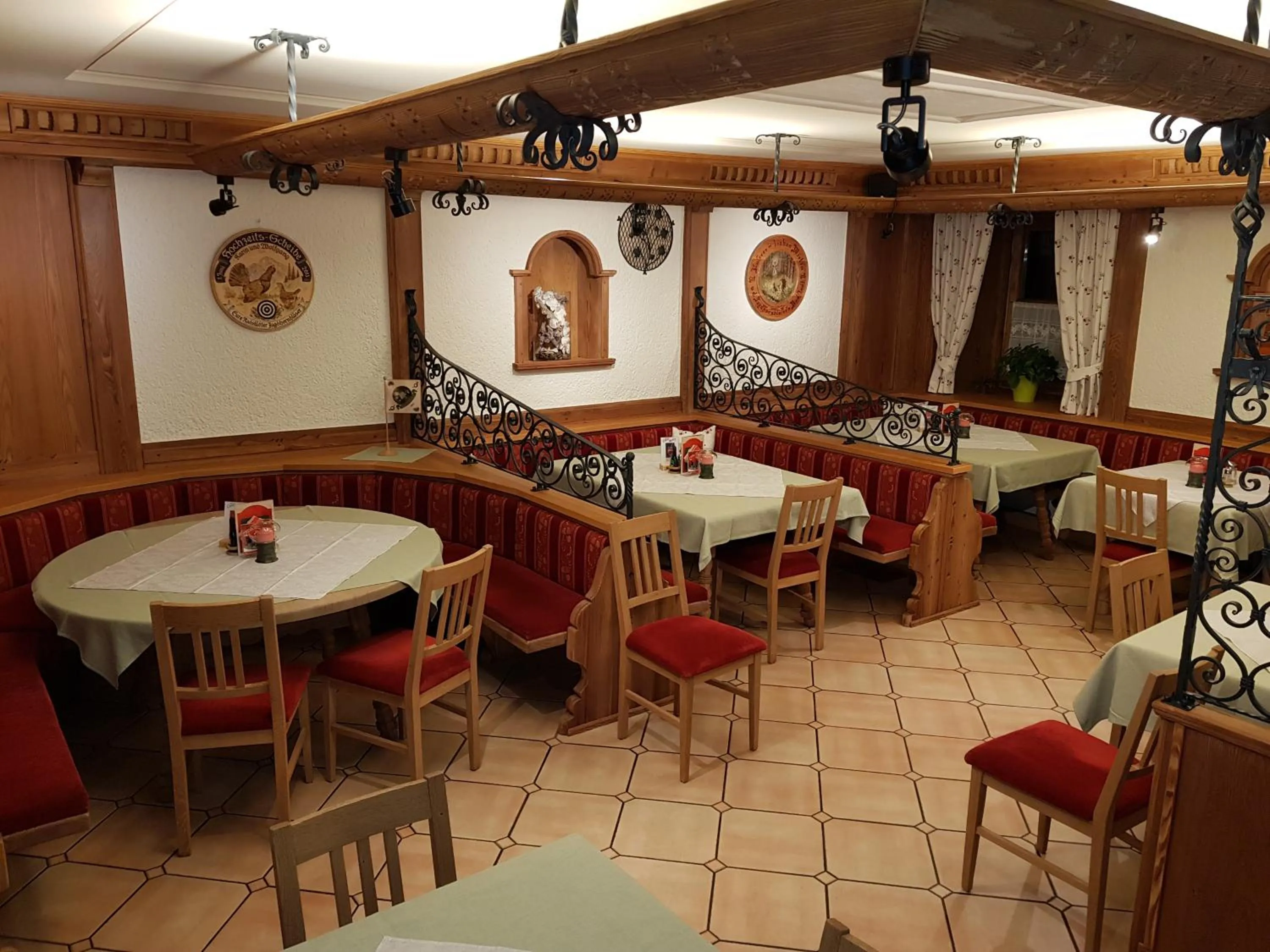 Restaurant/places to eat in Gasthof - Restaurant Löcker