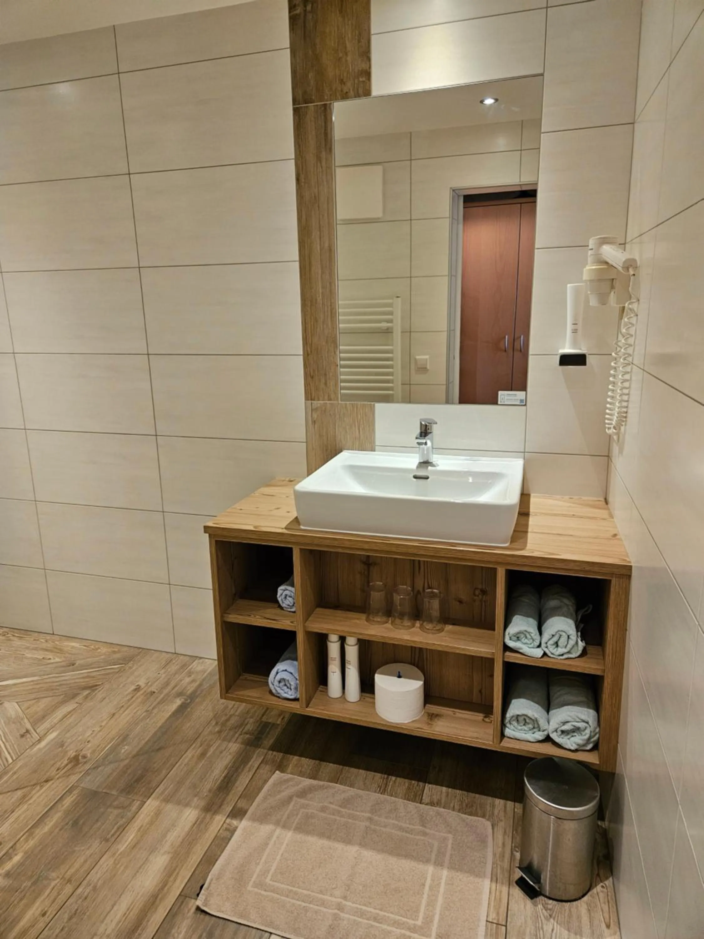 Bathroom in Gasthof - Restaurant Löcker