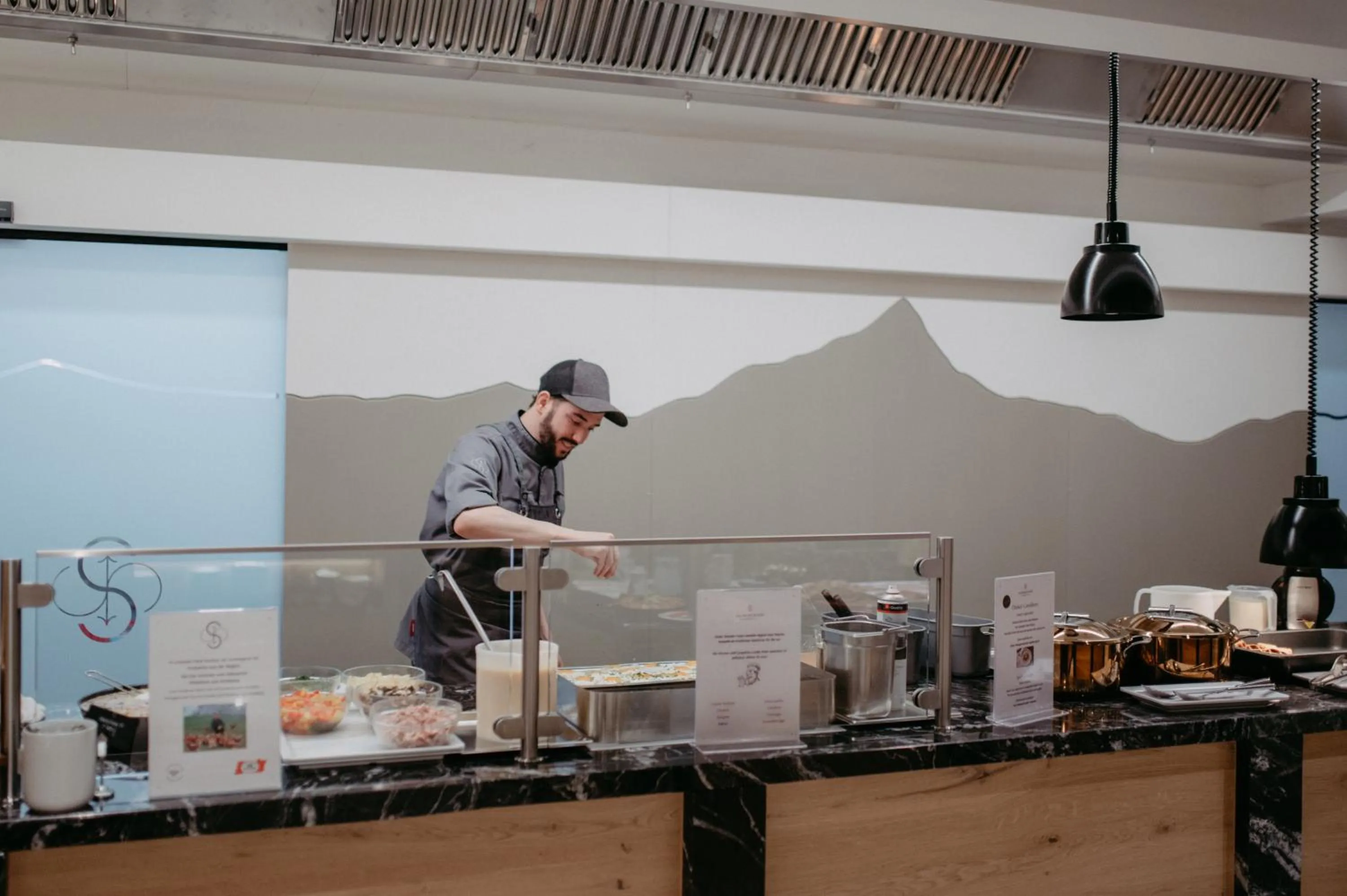 Restaurant/places to eat in Hotel Salzburger Hof Zauchensee