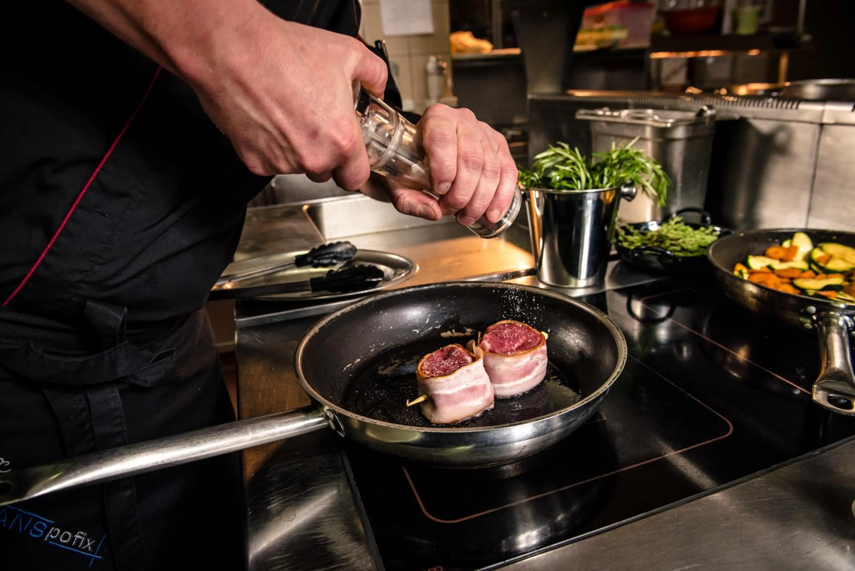 Restaurant/places to eat in Hotel Salzburger Hof Zauchensee