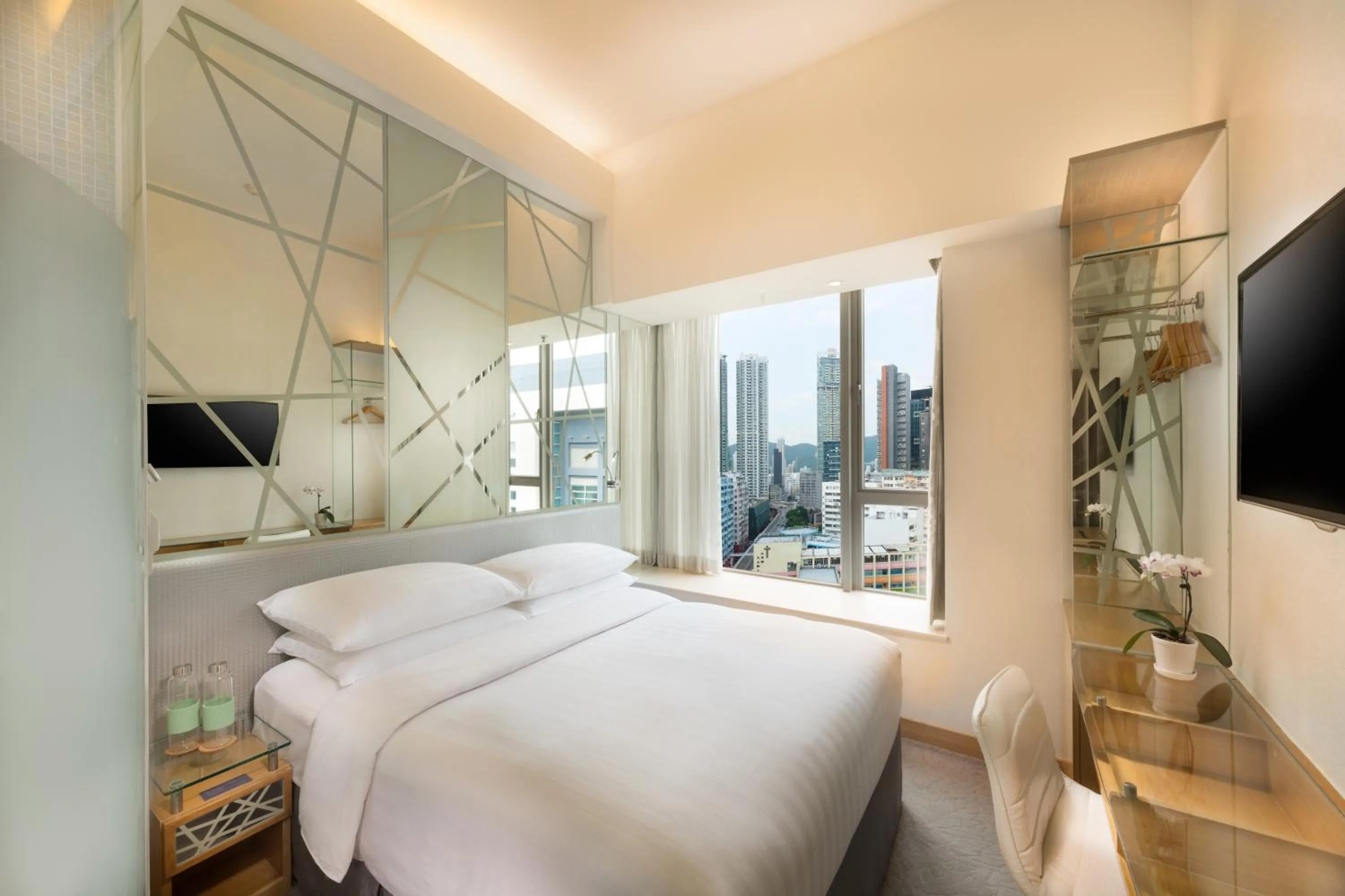 Comfort Queen or Twin Room in Dorsett Mongkok, Hong Kong