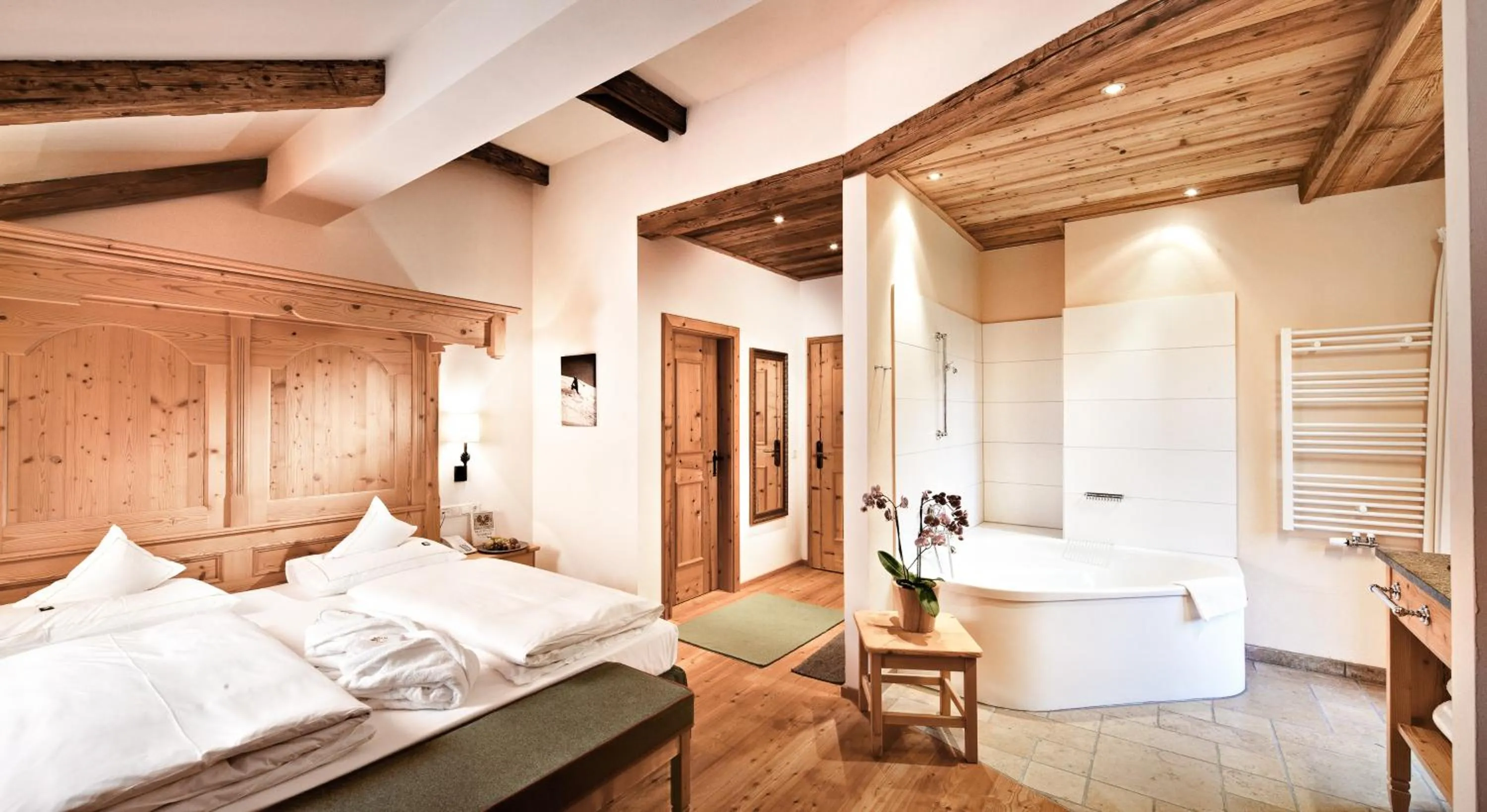 Bedroom, Bed in Grossarler Hof Superior