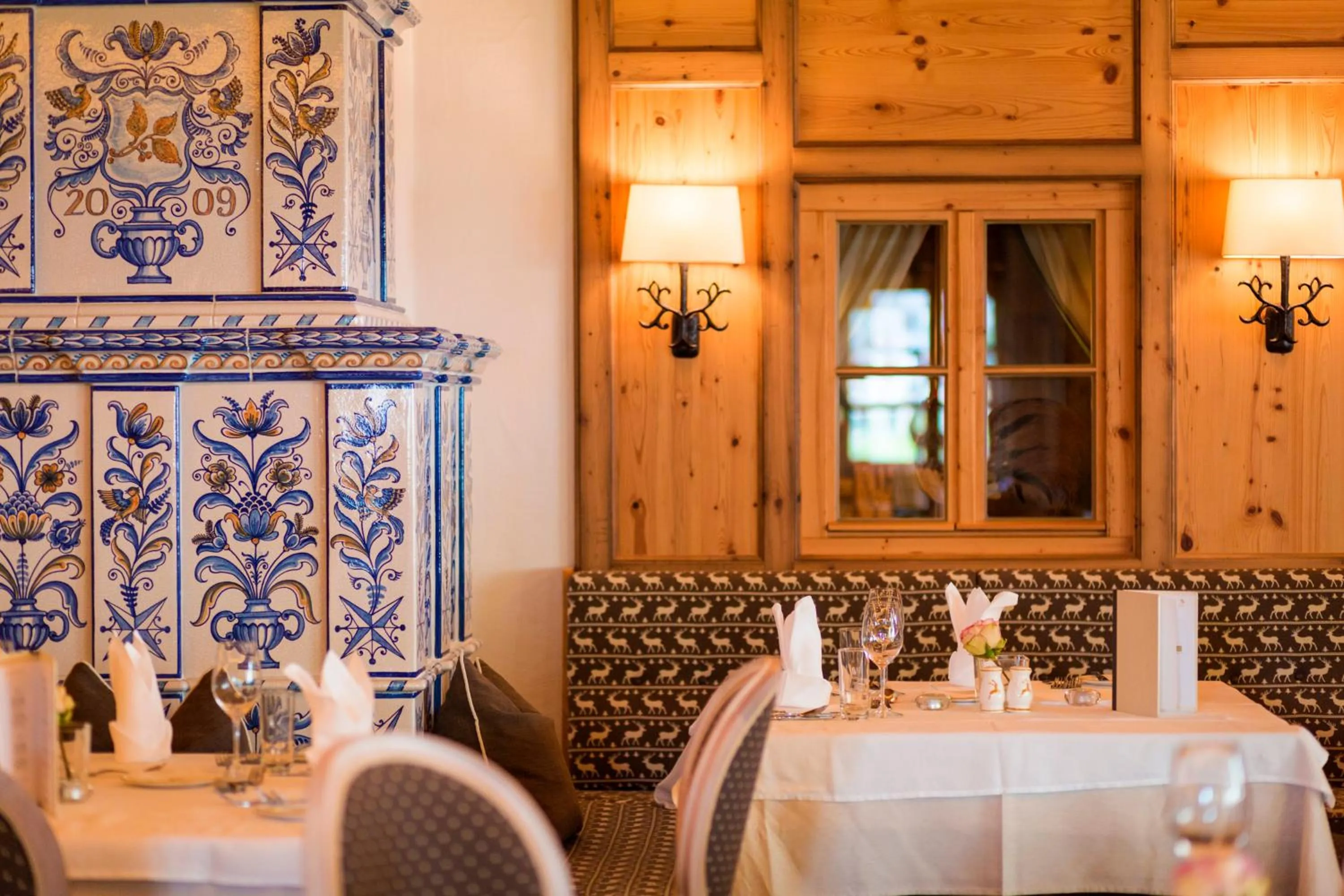 Restaurant/places to eat in Grossarler Hof Superior