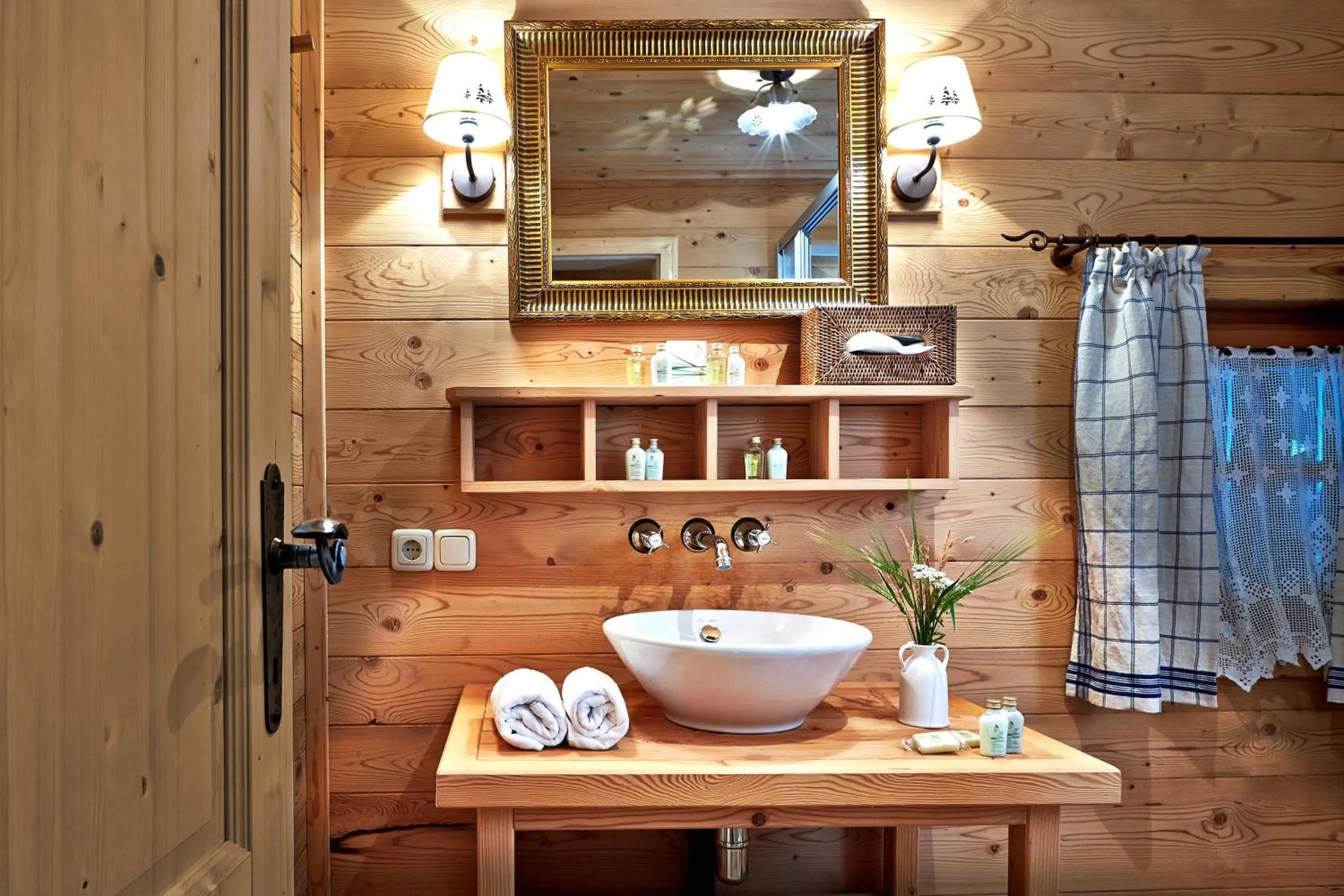 Decorative detail in Grossarler Hof Superior