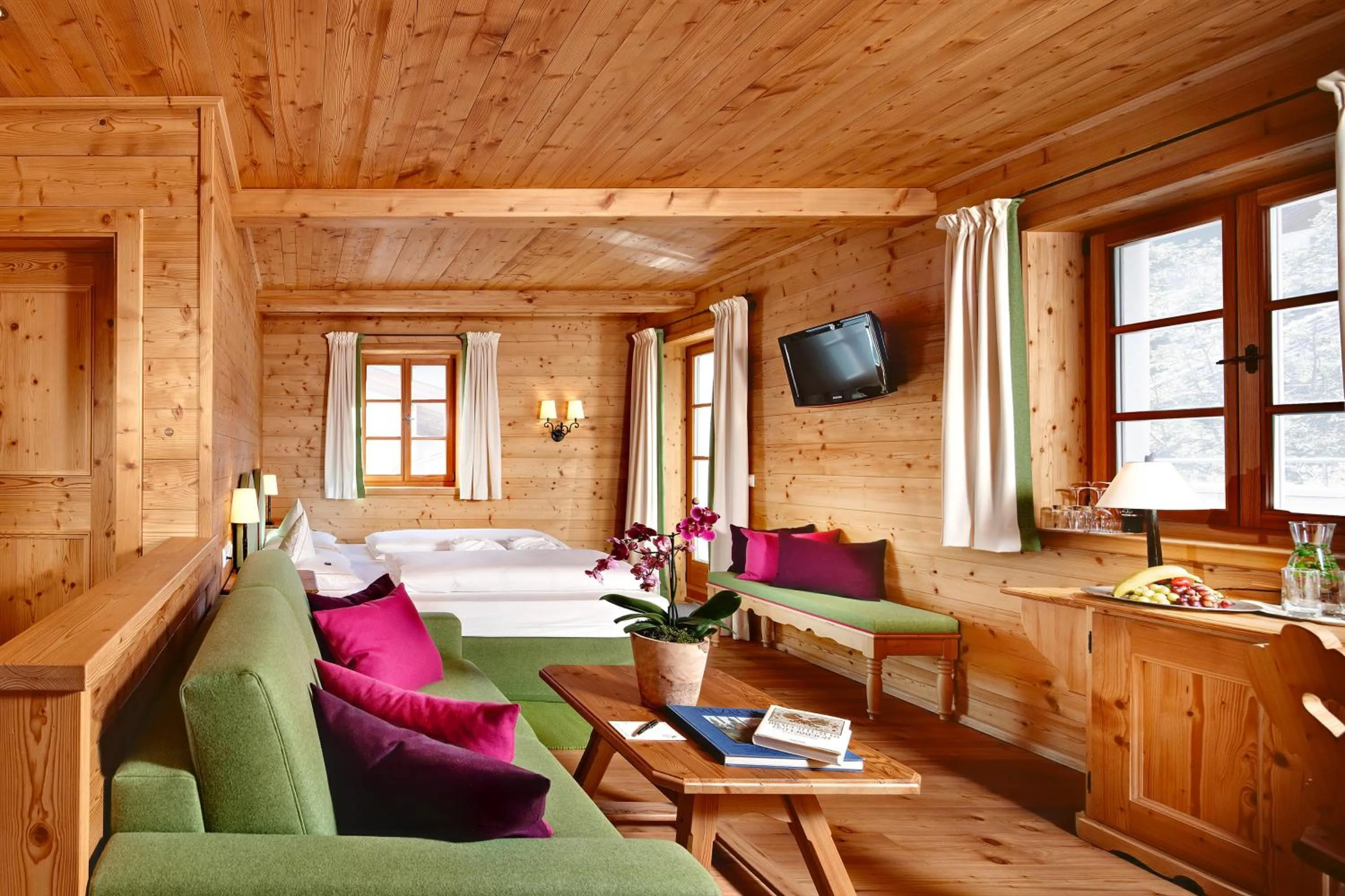 Photo of the whole room, Bed in Grossarler Hof Superior