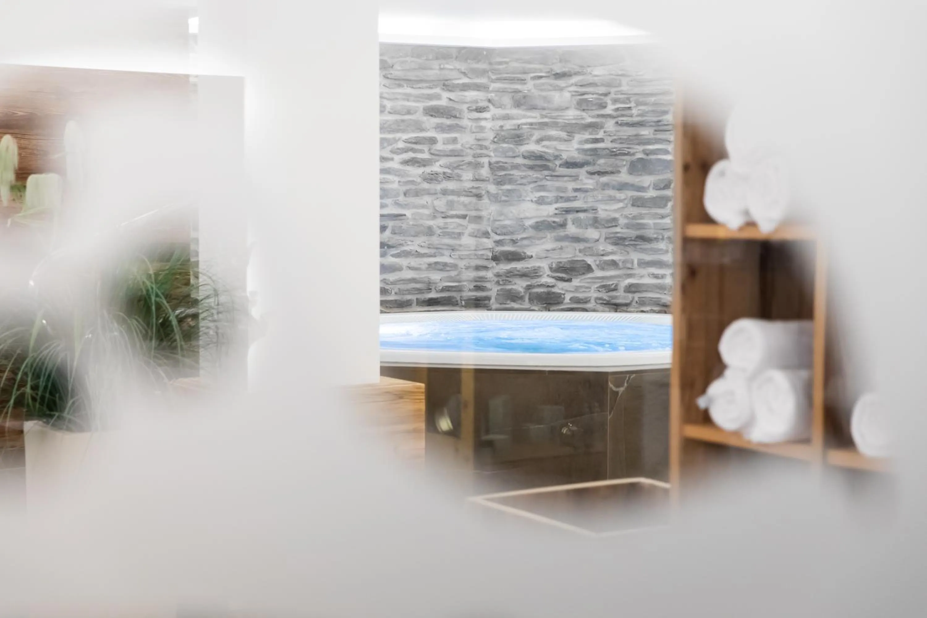 Hot Tub in Grossarler Hof Superior