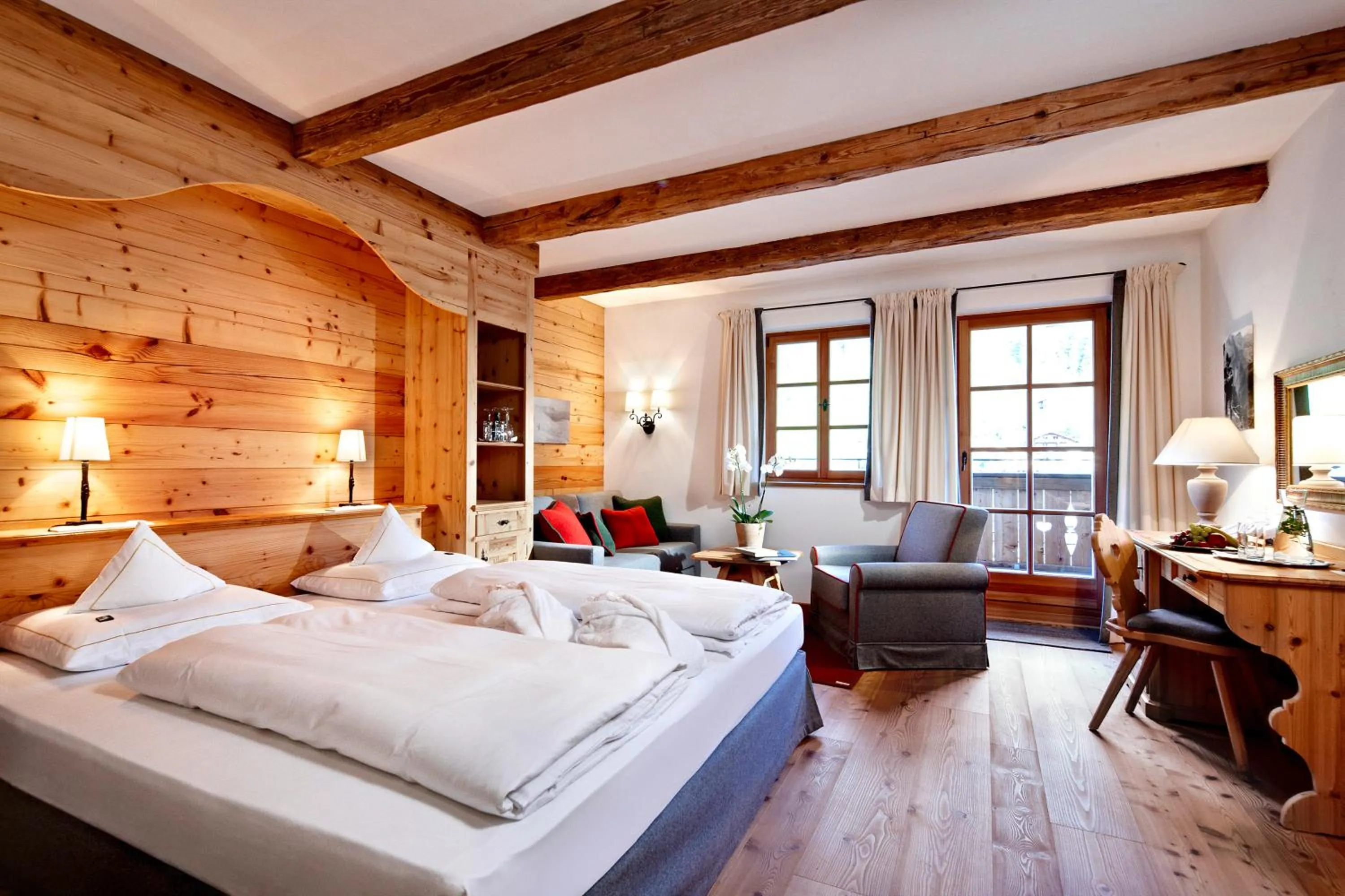 Photo of the whole room, Bed in Grossarler Hof Superior