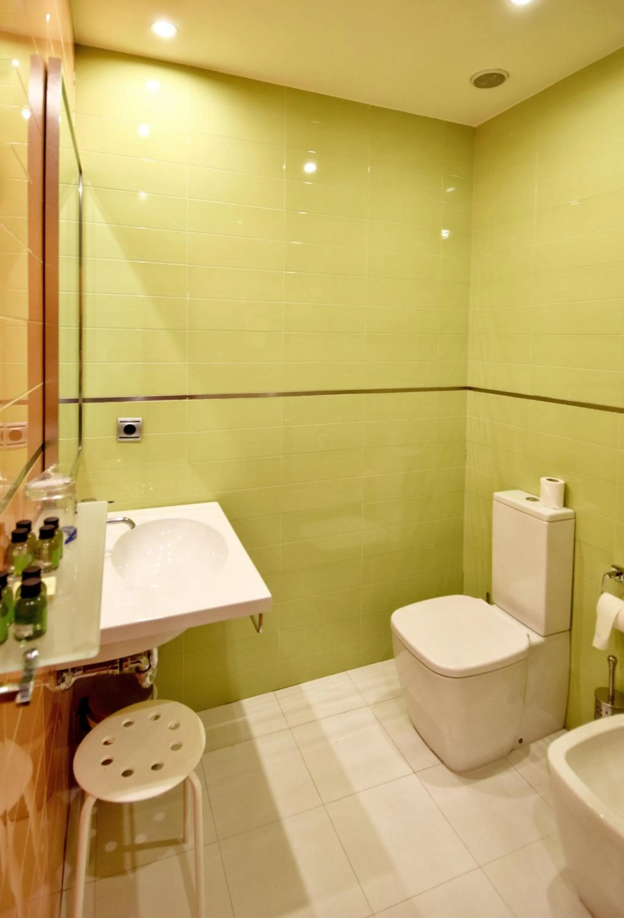 Bathroom in Apartamentos María Luisa