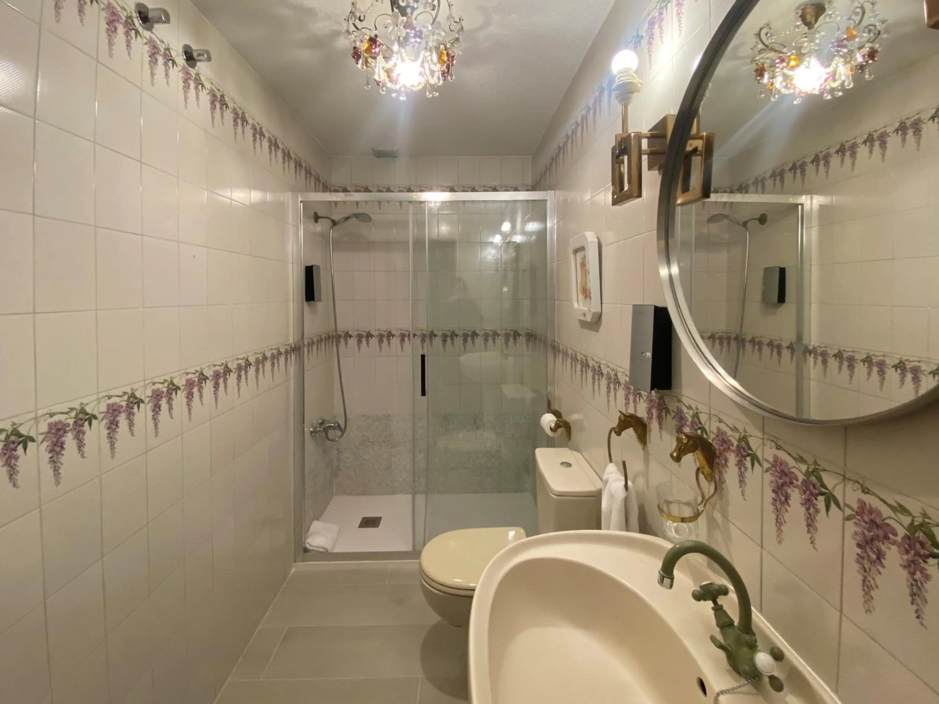 Bathroom in Apartamentos María Luisa