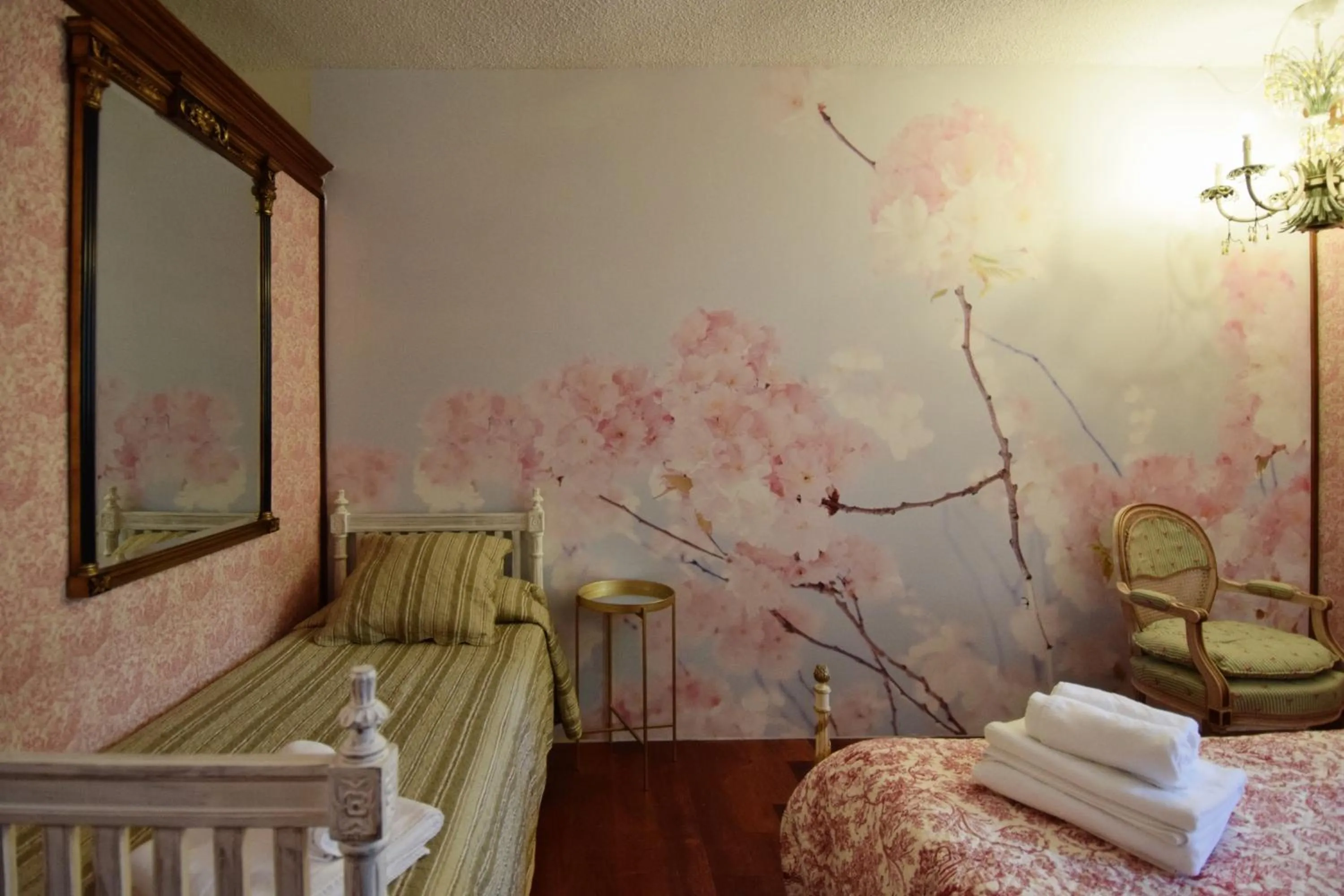 Photo of the whole room, Bed in Apartamentos María Luisa