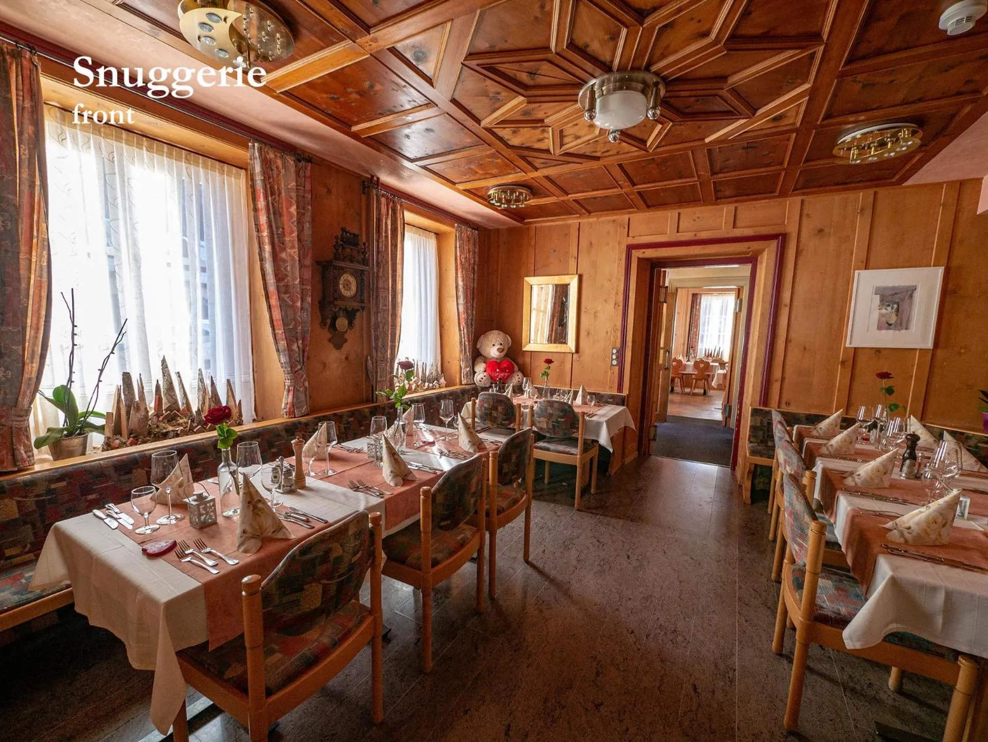 Restaurant/places to eat in Hotel Restaurant Rätia