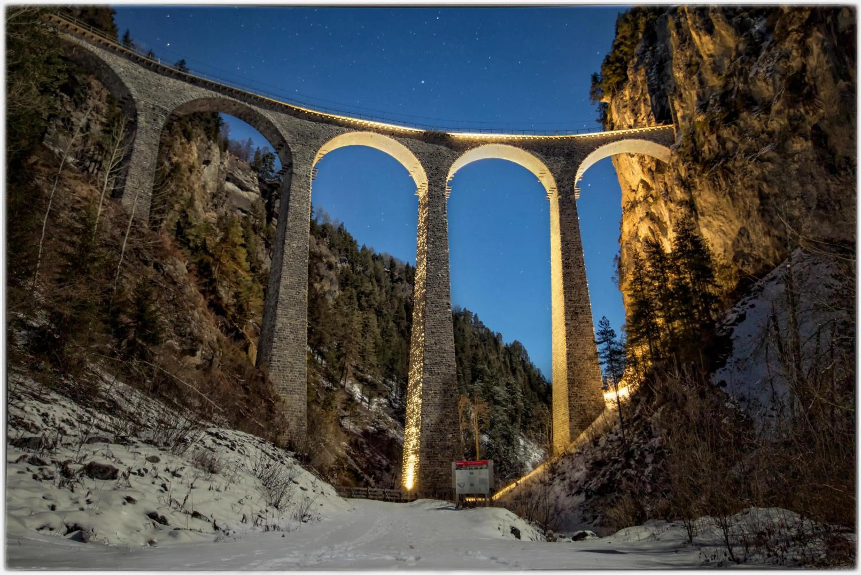 Evening entertainment in Hotel Restaurant Rätia