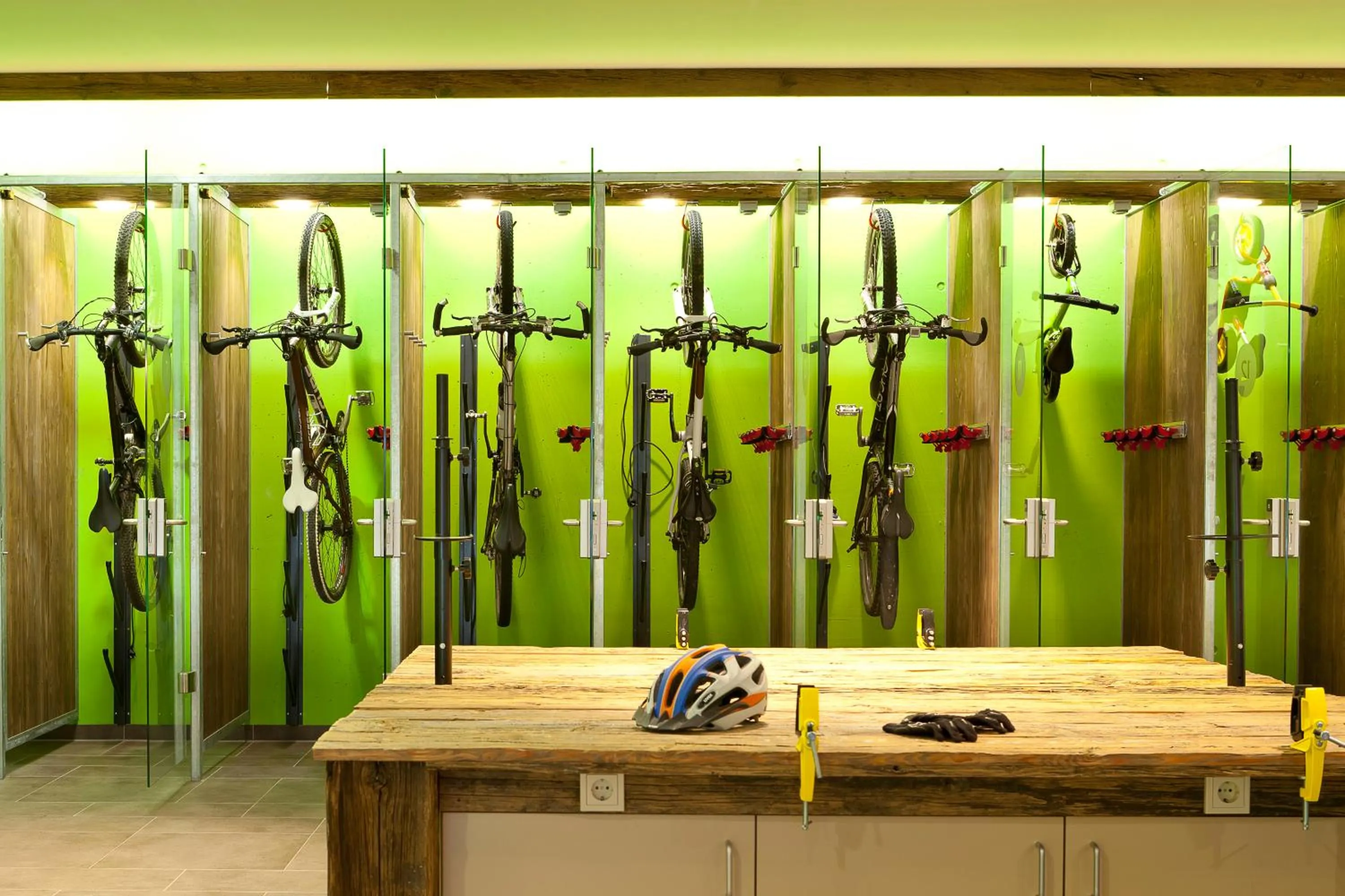 Cycling in Explorer Hotel Oberstdorf