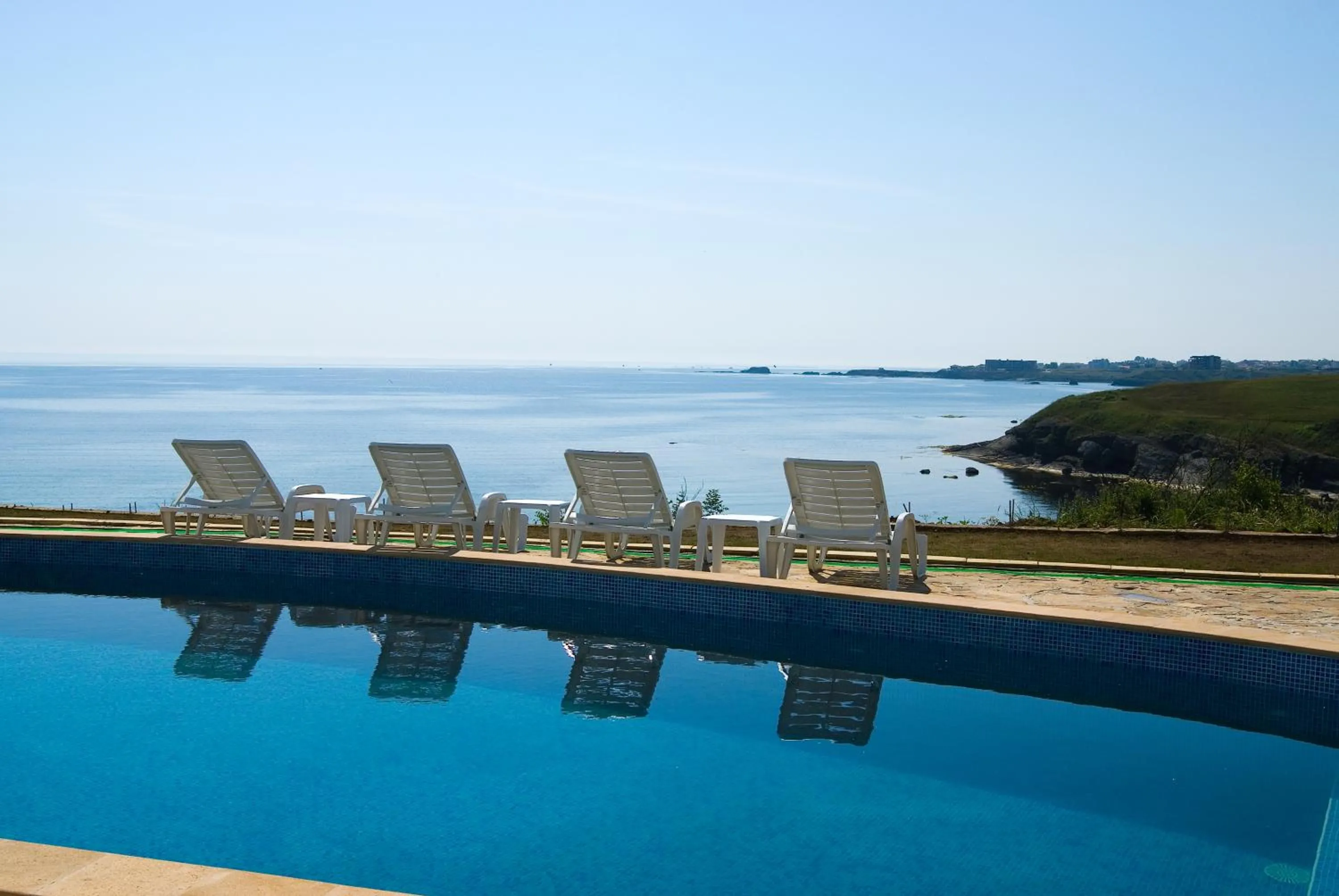 Pool view in Aparthotel Romance