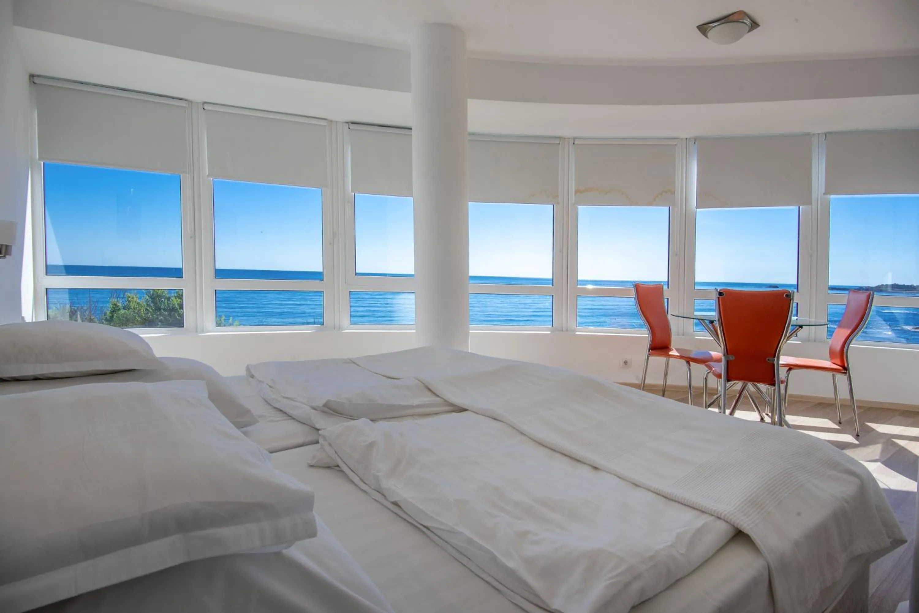 Bed in Aparthotel Romance