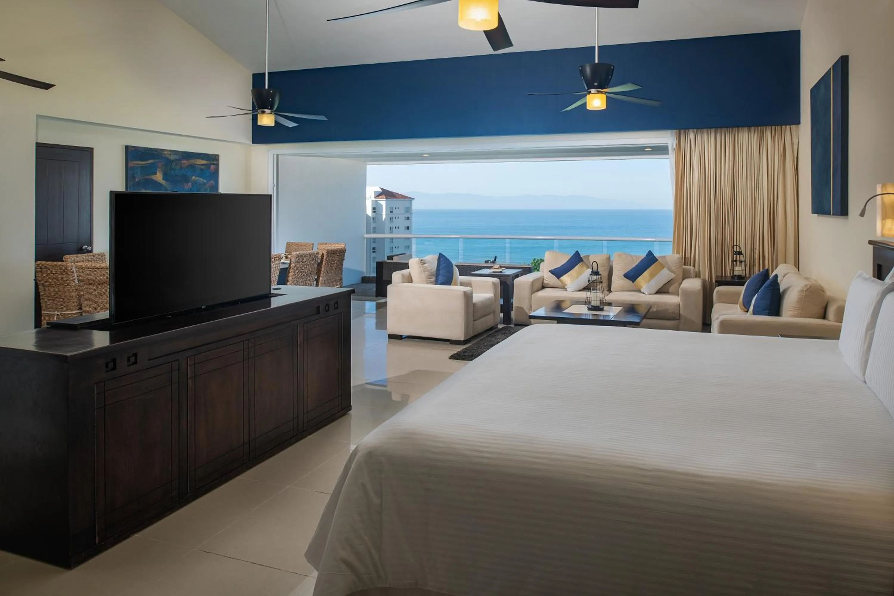Bed in Fiesta Americana Riviera Nayarit Resort All Inclusive & Spa
