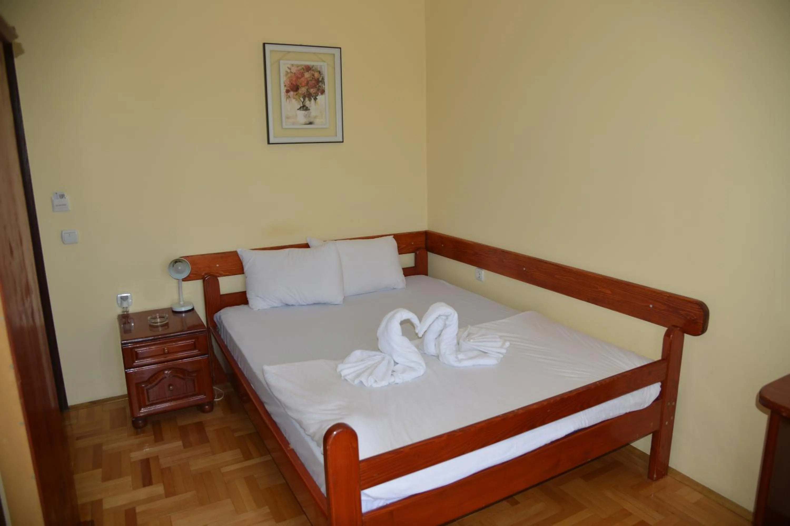 Bed in Hotel Bella Donna