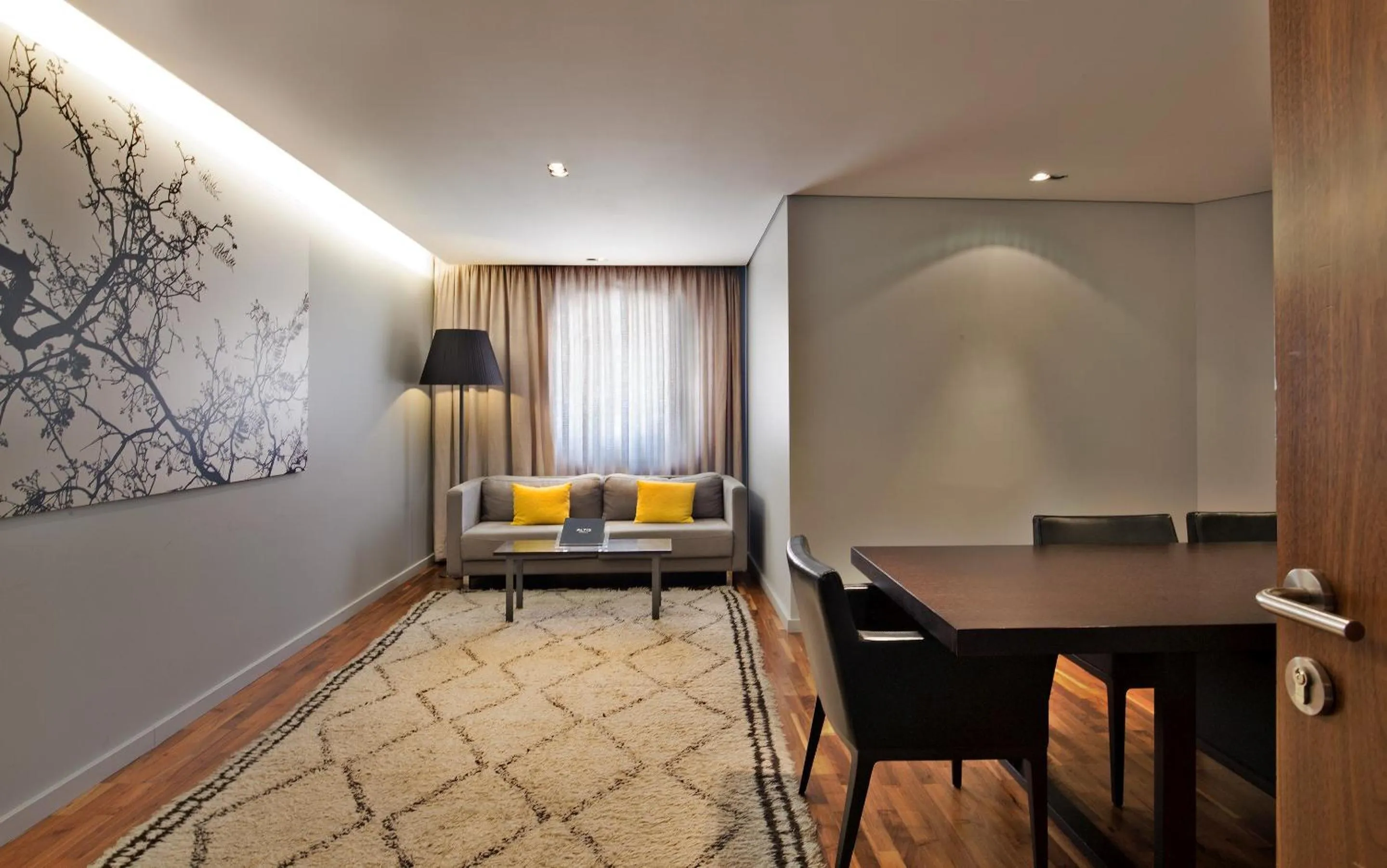 Business facilities in Altis Prime Hotel