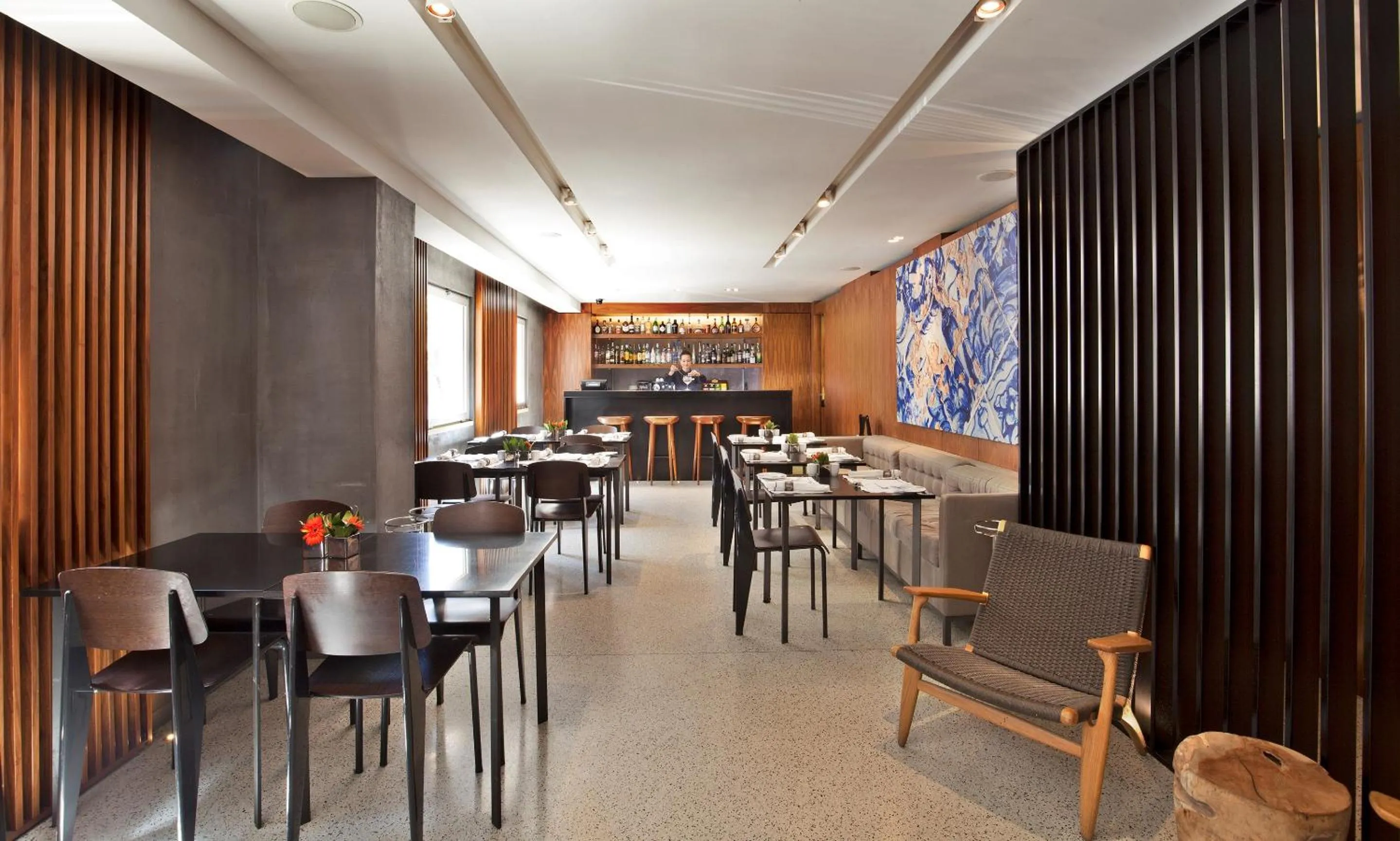 Restaurant/places to eat in Altis Prime Hotel