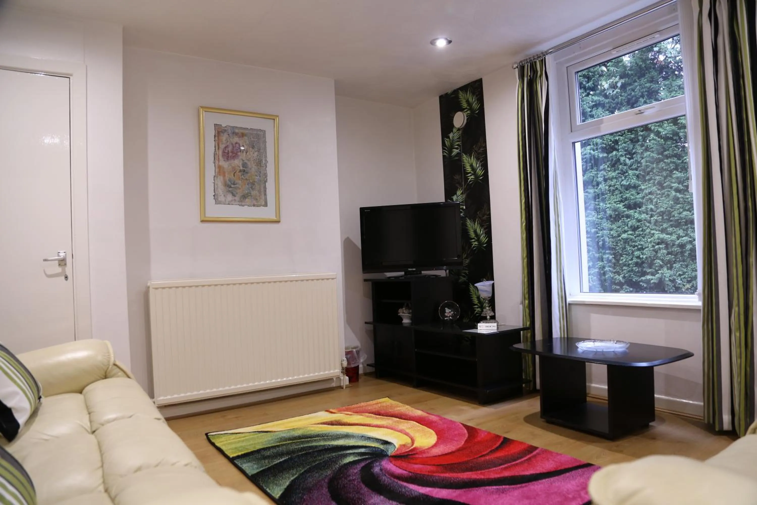 La Suisse Serviced Apartments