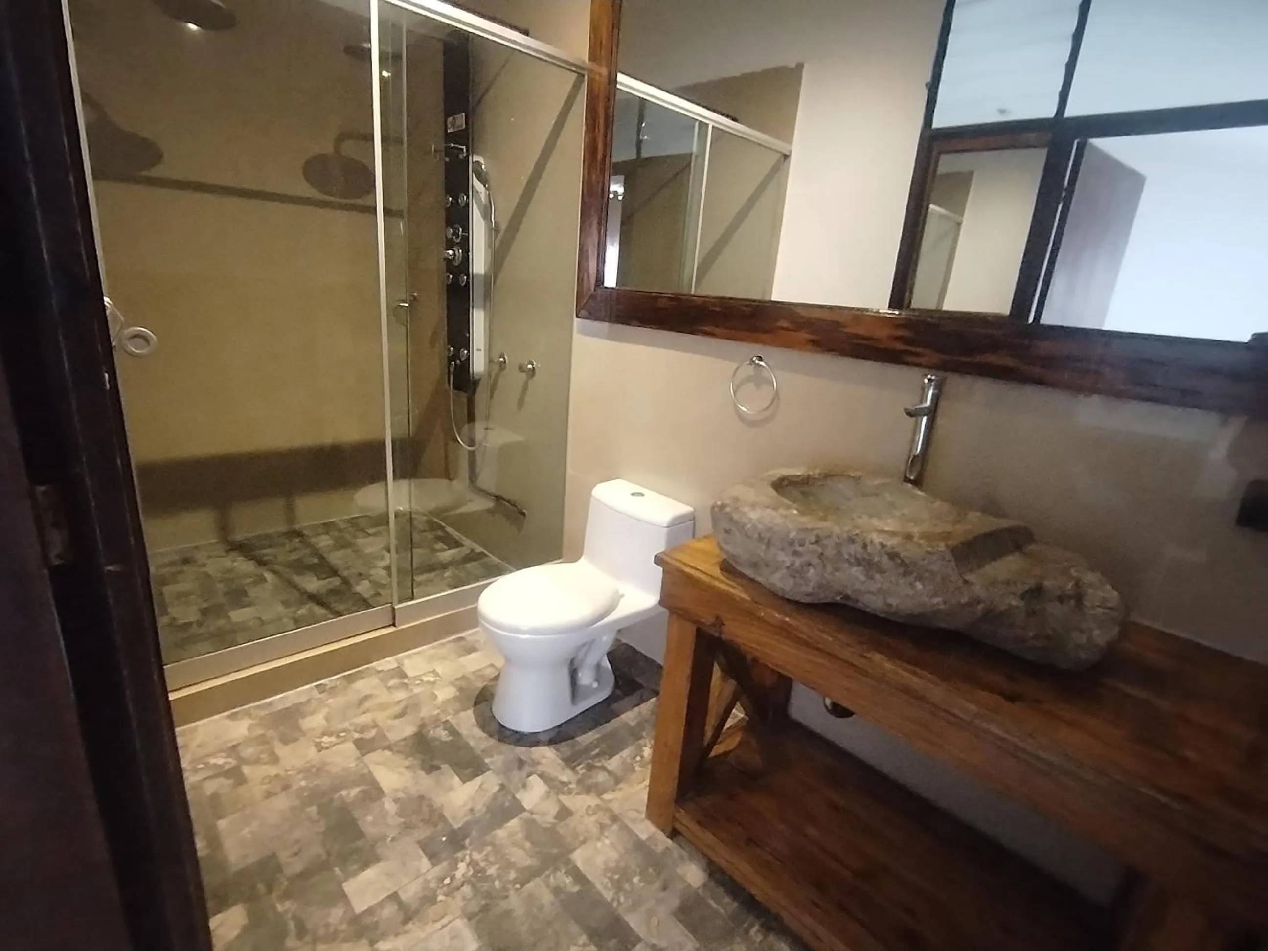 Shower in Casa Cavassa Centro Histórico Cusco