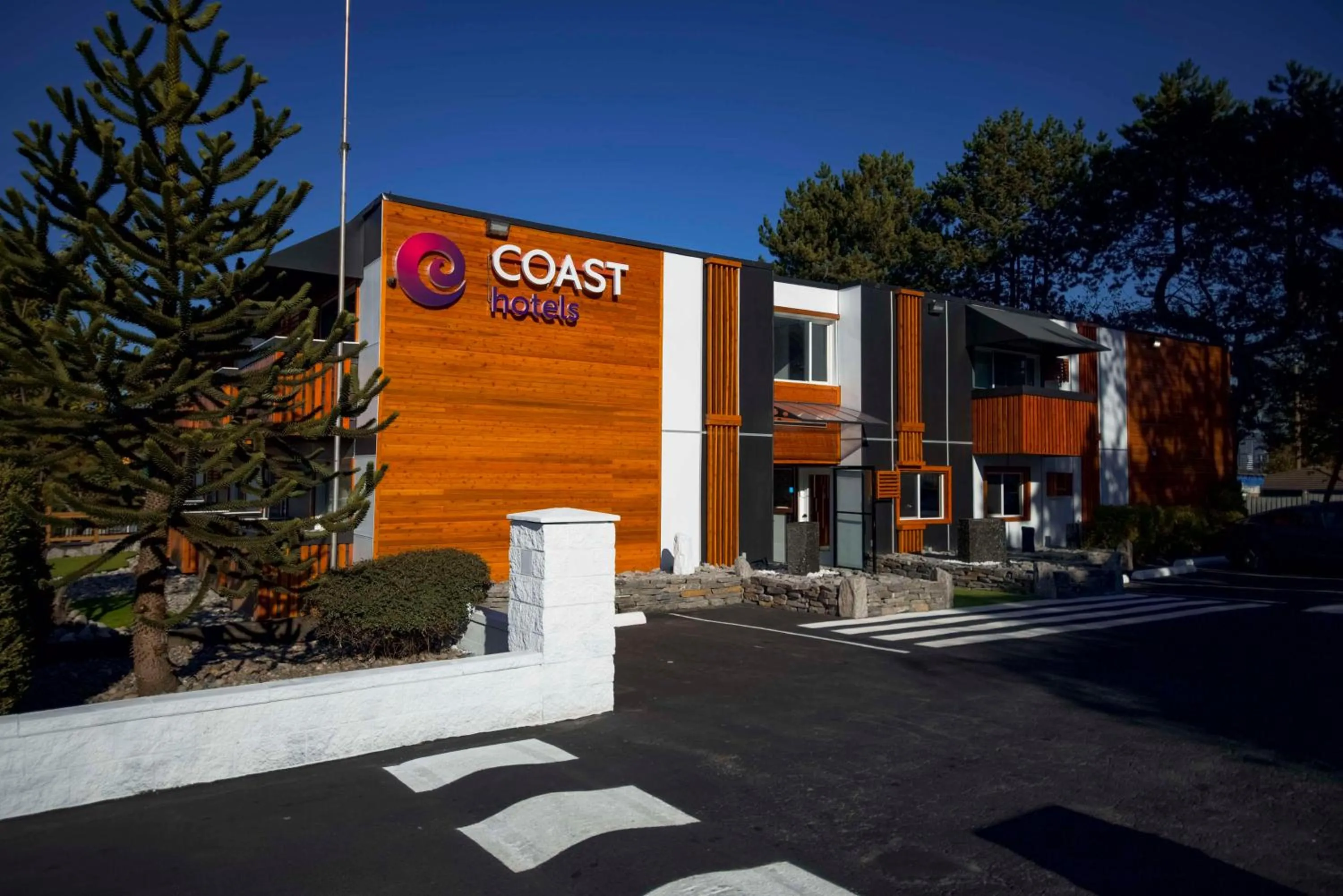Property building in Coast Metro Vancouver Hotel