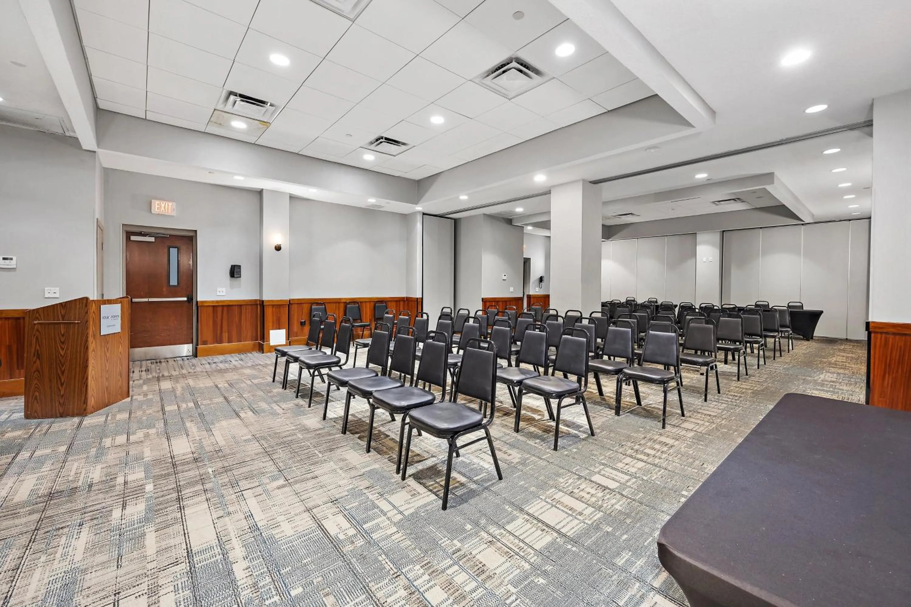Meeting/conference room in Four Points by Sheraton Jacksonville Baymeadows