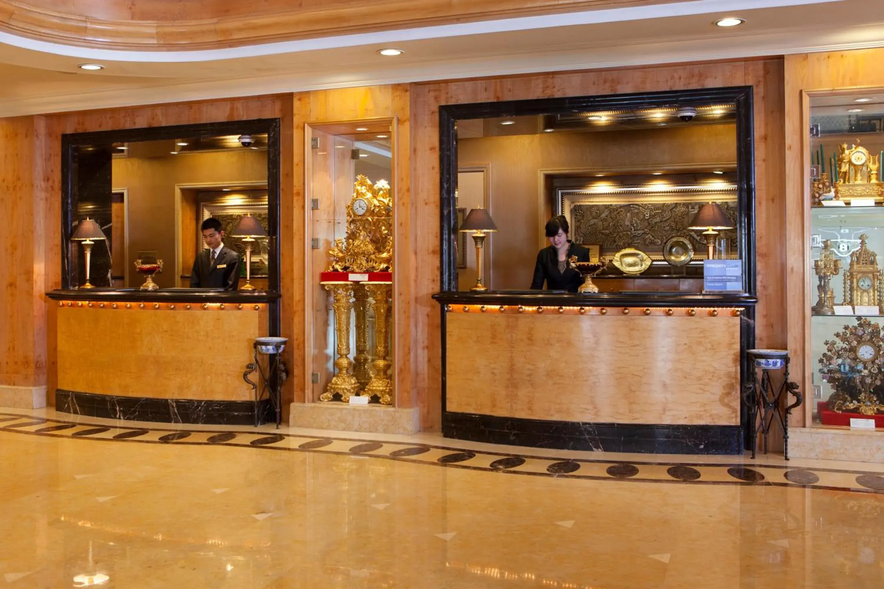 Property building in Crowne Plaza Qingdao by IHG Property building in Crowne Plaza Qingdao by IHG