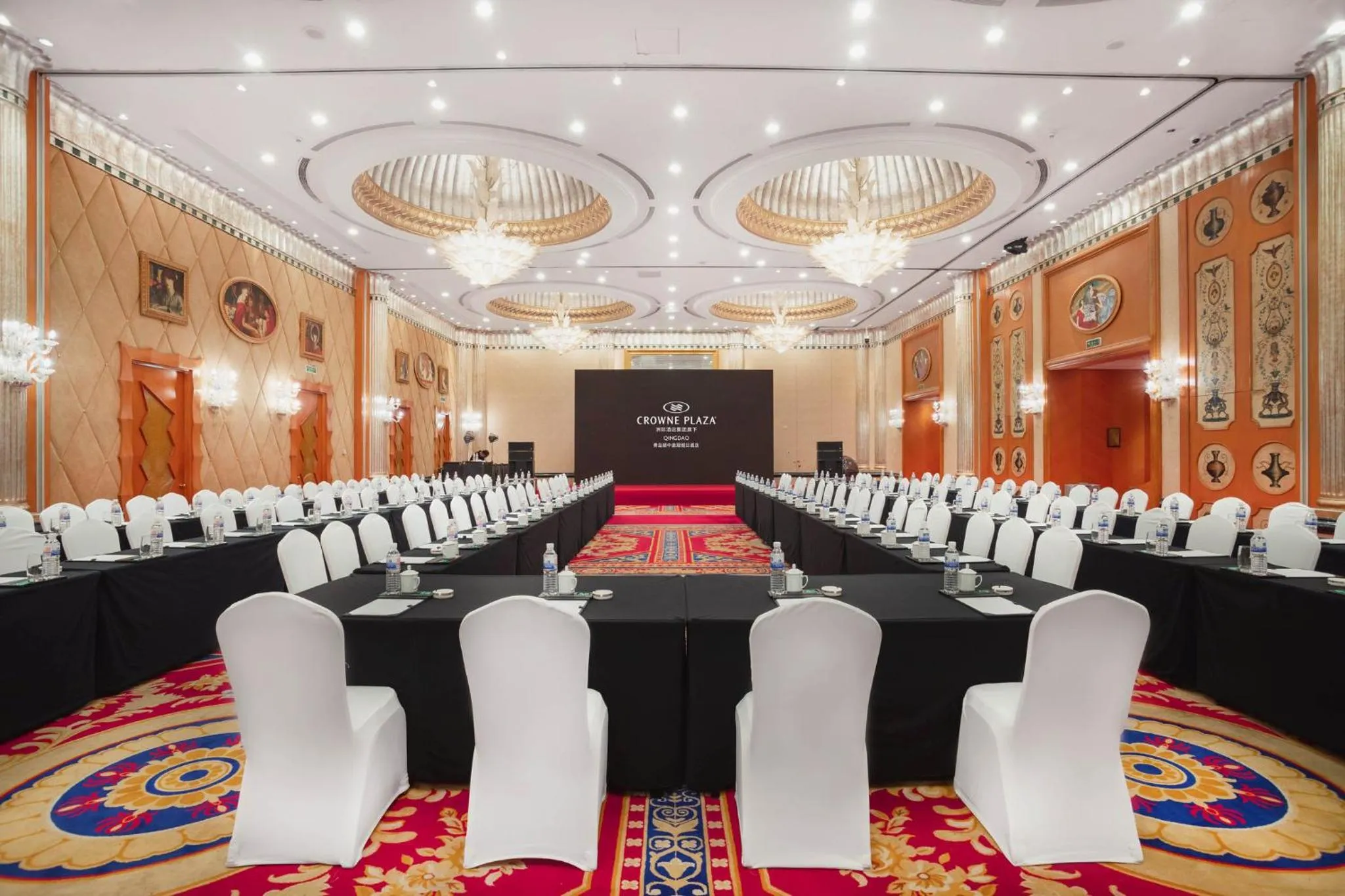 Banquet/Function facilities in Crowne Plaza Qingdao by IHG