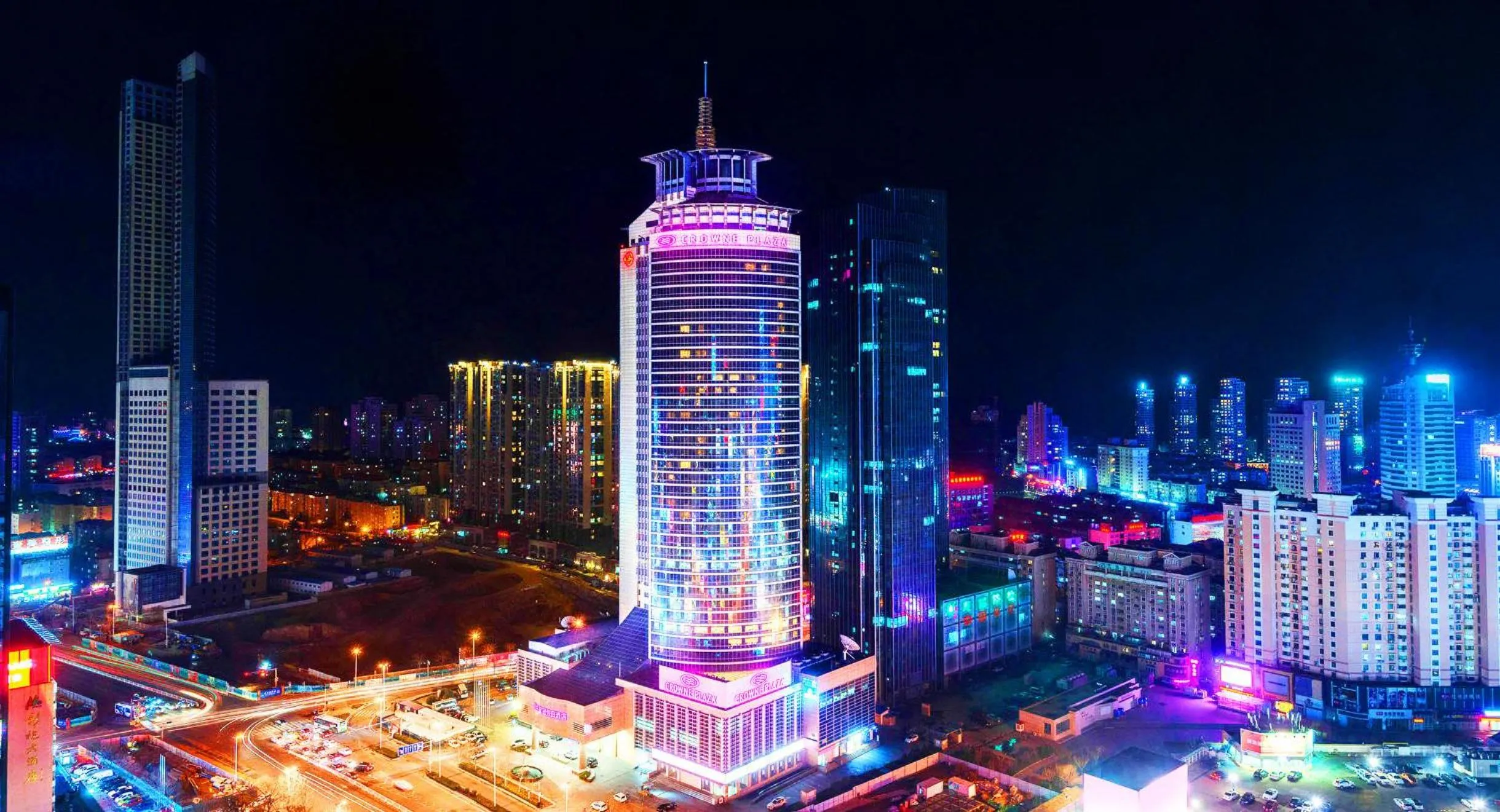 Property building in Crowne Plaza Qingdao by IHG
