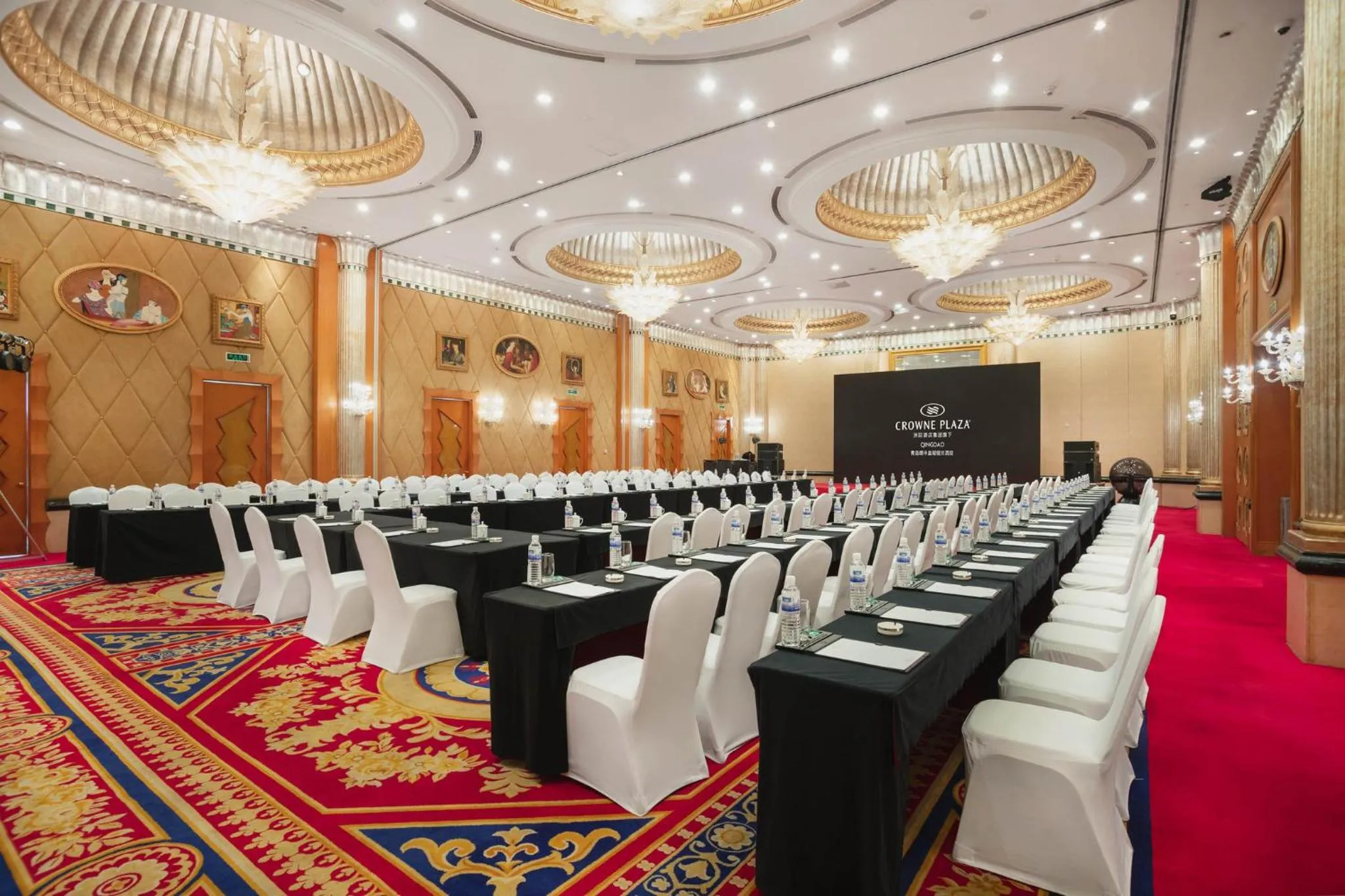 Banquet/Function facilities in Crowne Plaza Qingdao by IHG