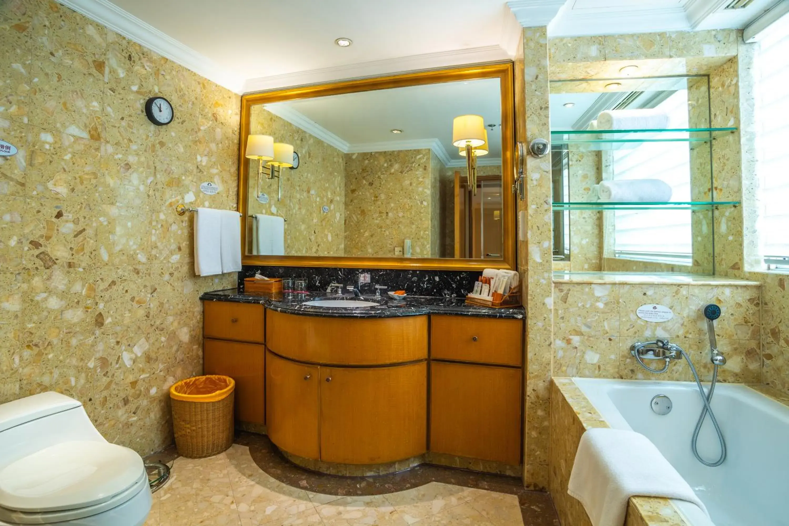 Bathroom in Crowne Plaza Qingdao by IHG Bathroom in Crowne Plaza Qingdao by IHG