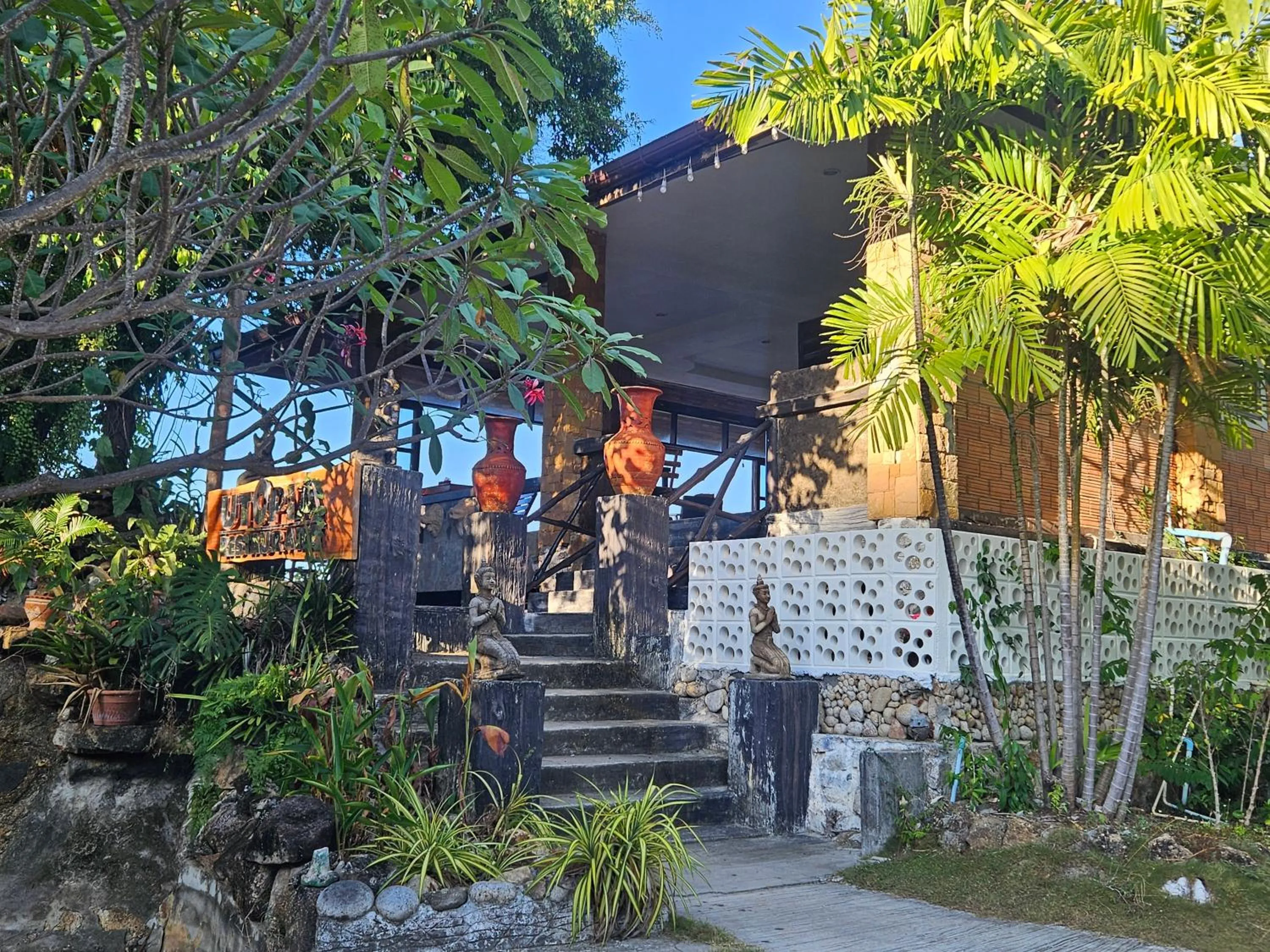 Restaurant/places to eat in Phangan Utopia Resort