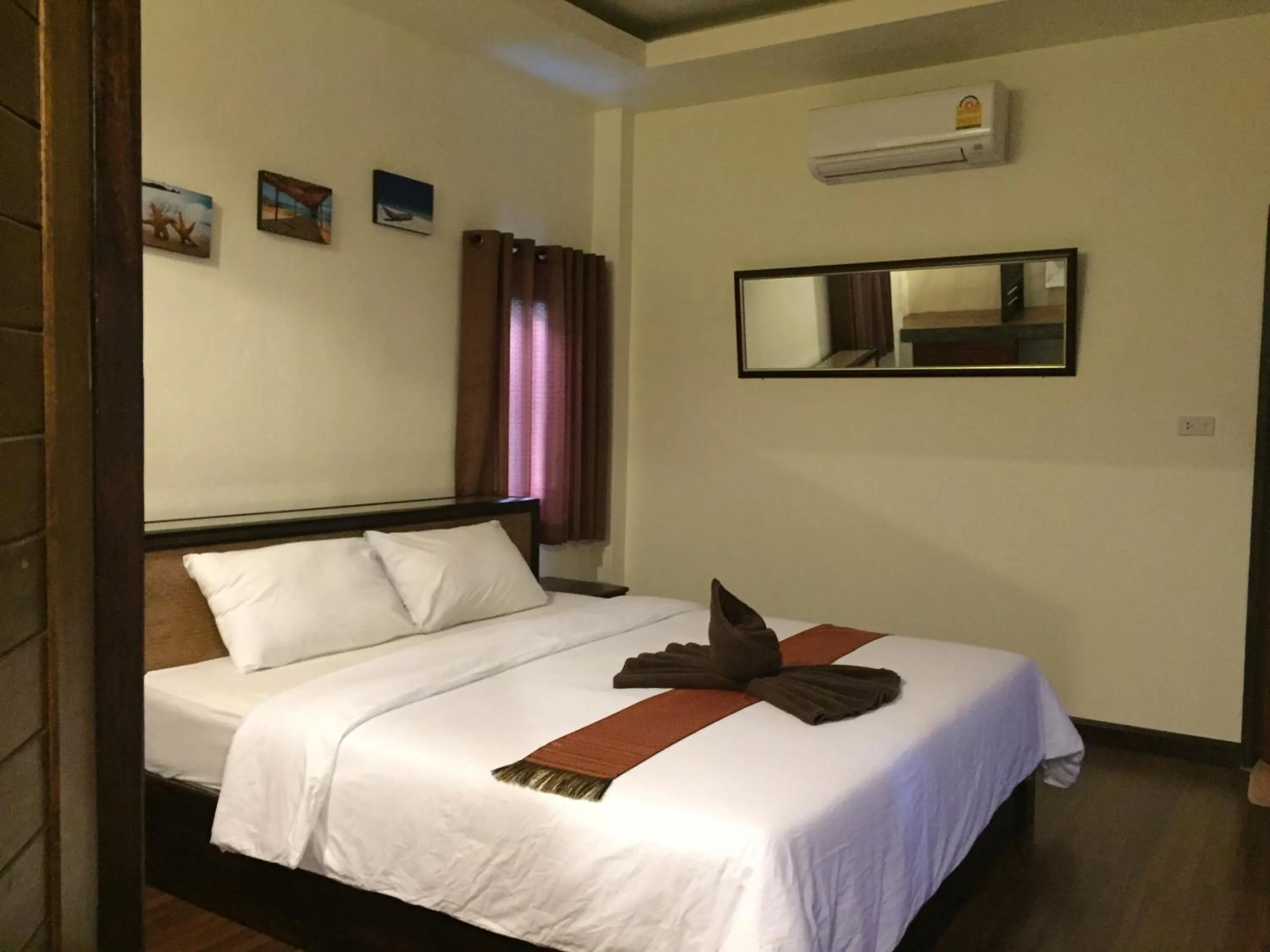 bunk bed, Bed in Phangan Utopia Resort