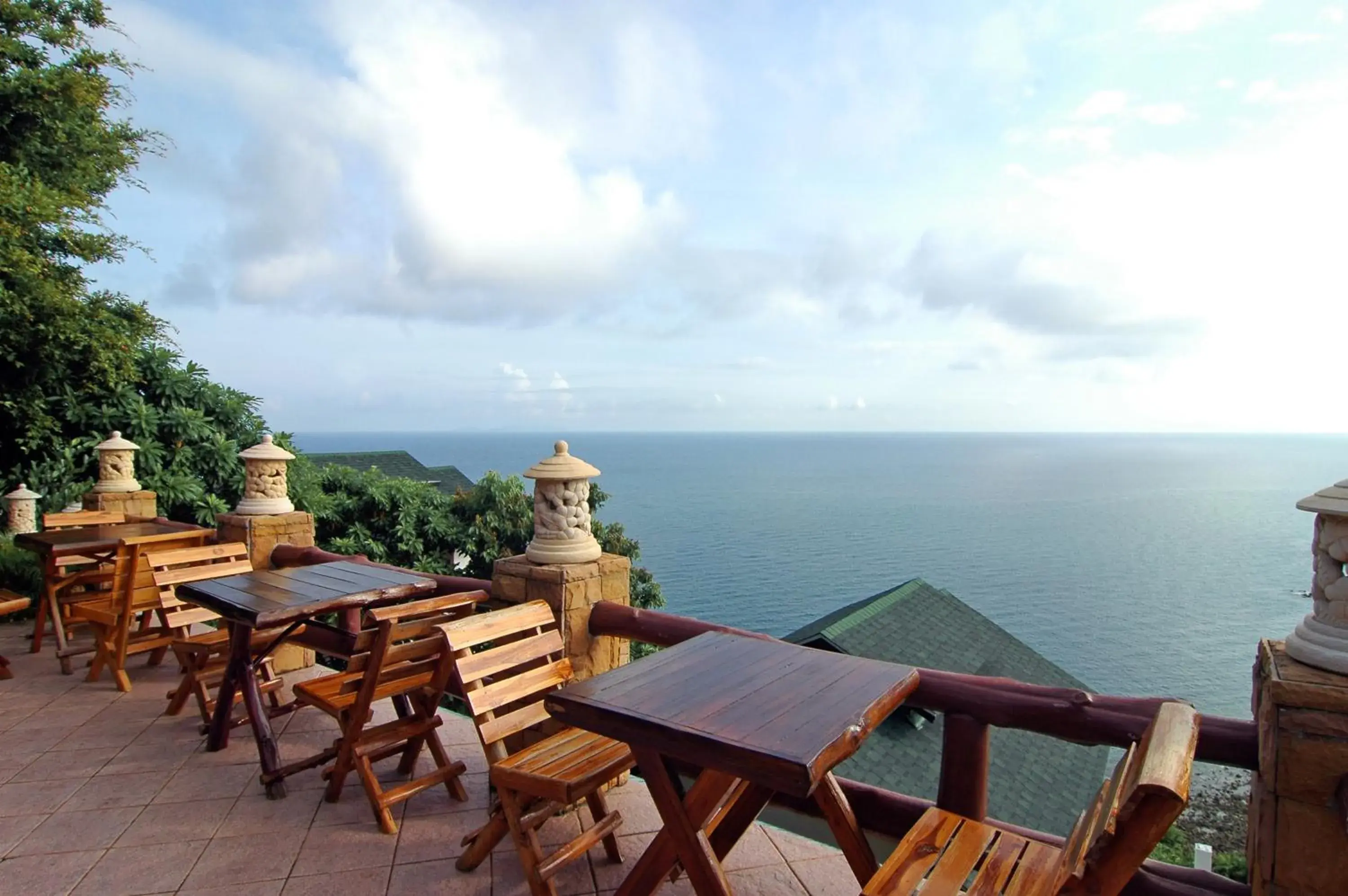 Restaurant/places to eat in Phangan Utopia Resort Restaurant/places to eat in Phangan Utopia Resort