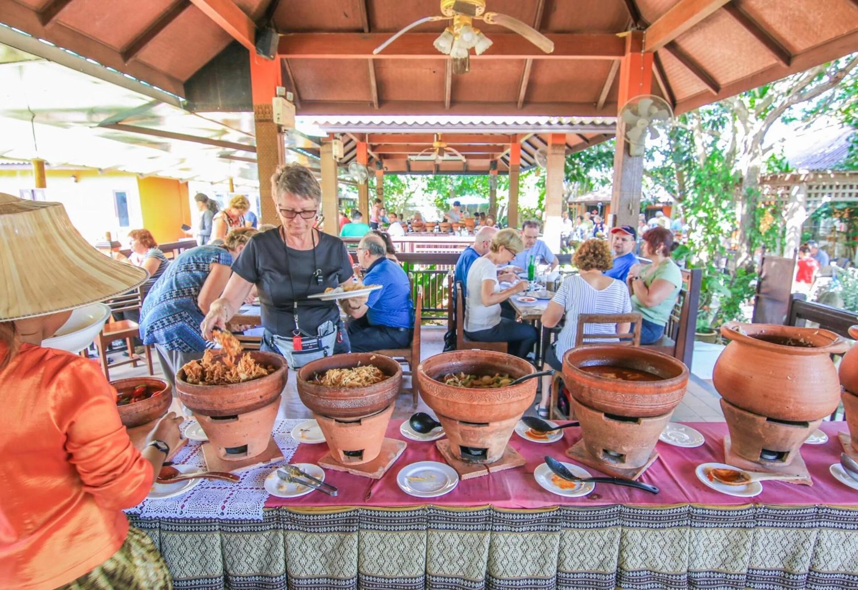 Staff in Pludhaya Resort & Spa