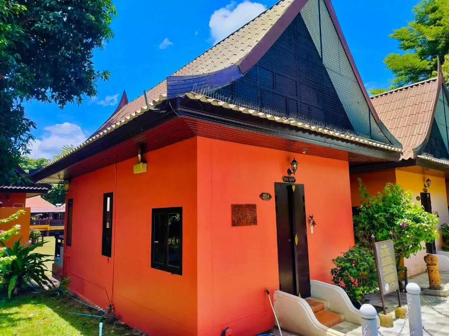 Pludhaya Resort & Spa