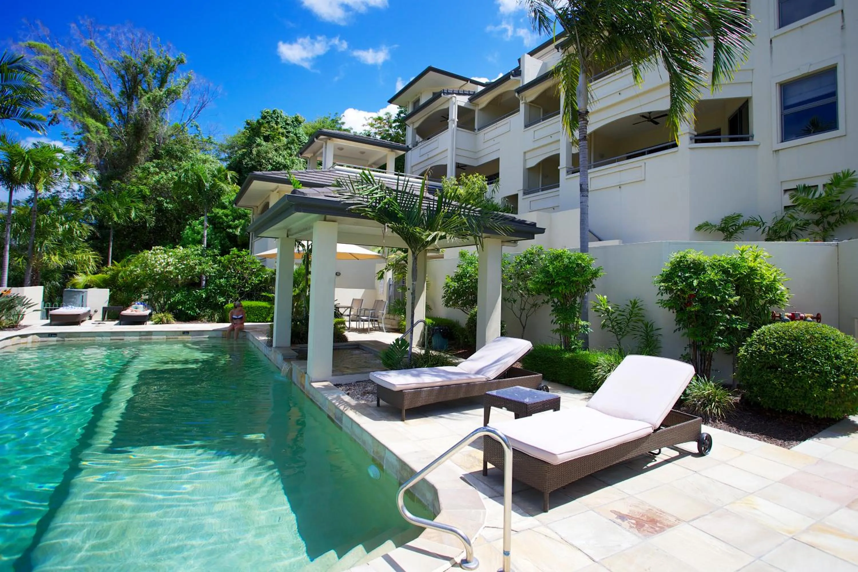 Swimming pool in Portside Whitsunday Luxury Holiday Apartments