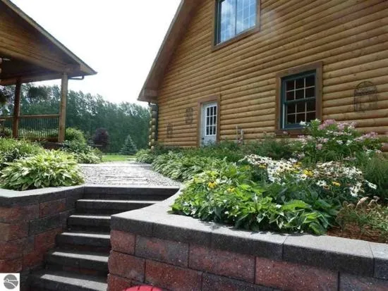 Property building in A Breath of Heaven B&B