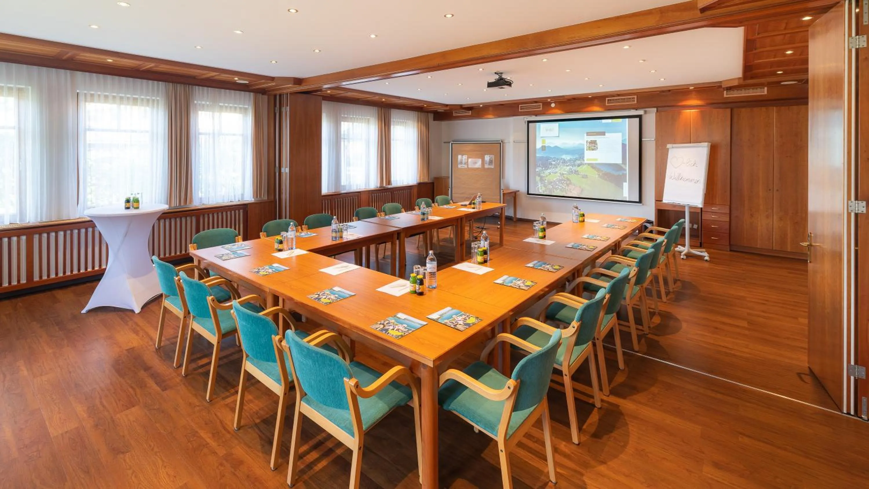 Business facilities in Hotel Marko